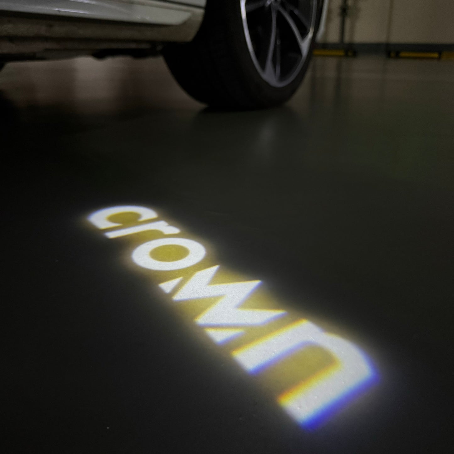 TOYOTA CROWN LOGO PROJECROTR LIGHTS (quantity 1 = 1 sets/2 door lights) Nr.0GP23