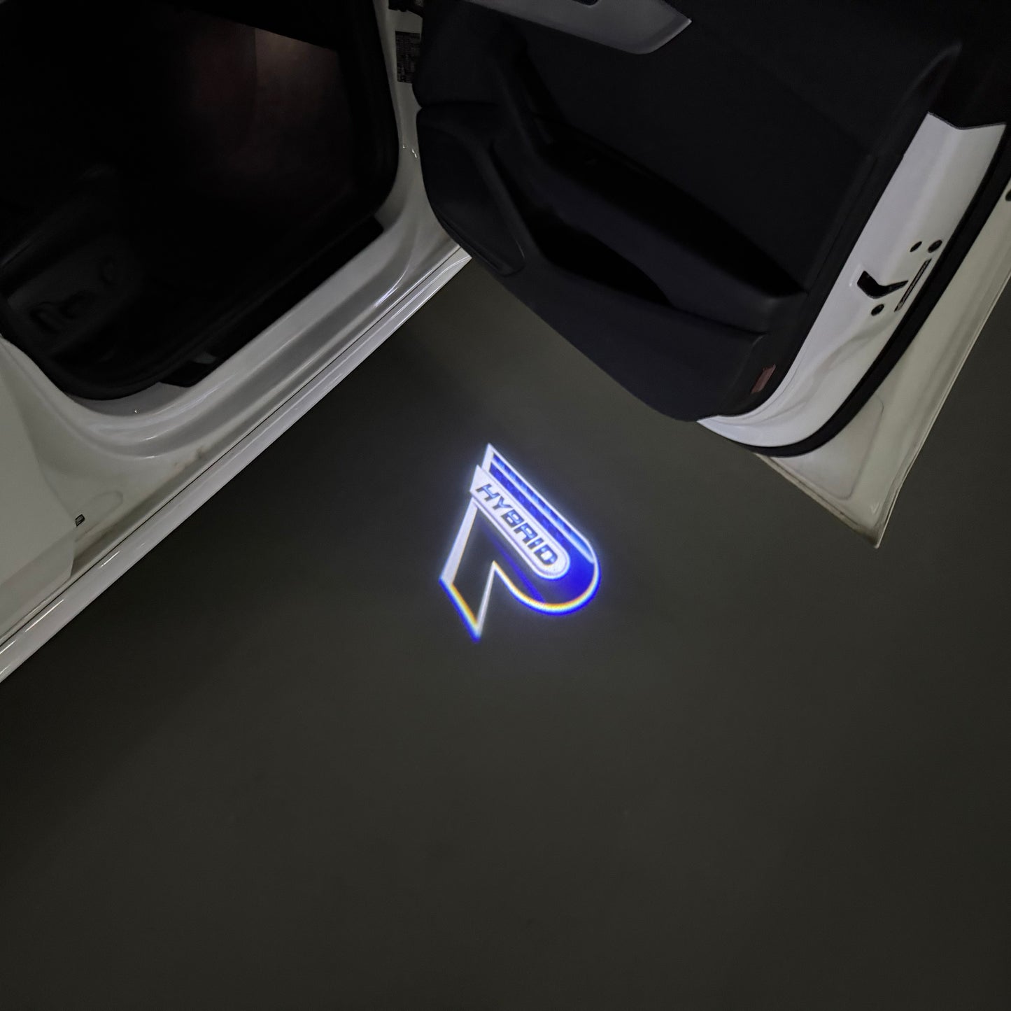 LEXUS HYBRID LOGO PROJECROTR LIGHTS (quantity 1 = 1 sets/2 door lights)Nr.01a61