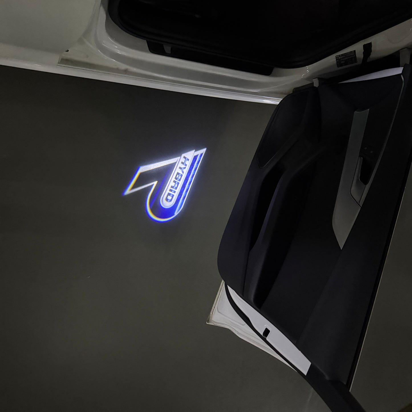 LEXUS HYBRID LOGO PROJECROTR LIGHTS (quantity 1 = 1 sets/2 door lights)Nr.01a61