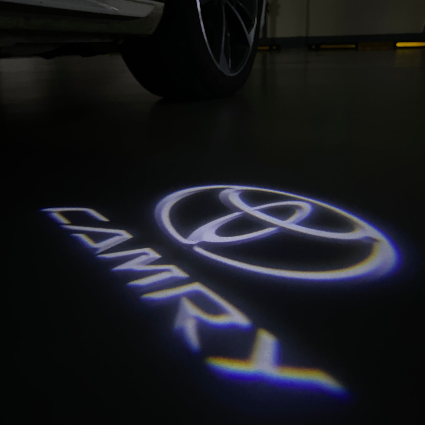 TOYOTA CAMRY LOGO PROJECROTR LIGHTS (quantity 1 = 1 sets/2 door lights) Nr.0GP18