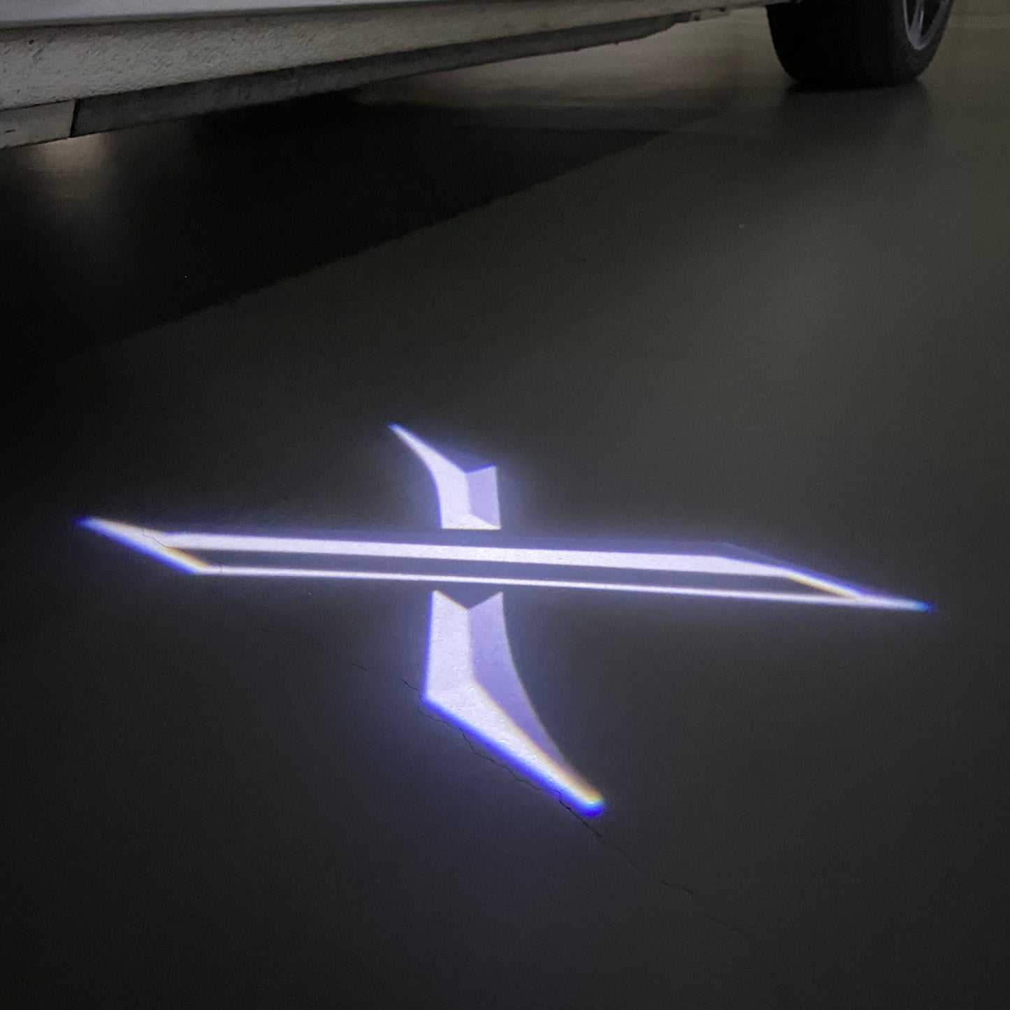TOYOTA MARK X LOGO PROJECROTR LIGHTS (quantity 1 = 1 sets/2 door lights) Nr.0G06