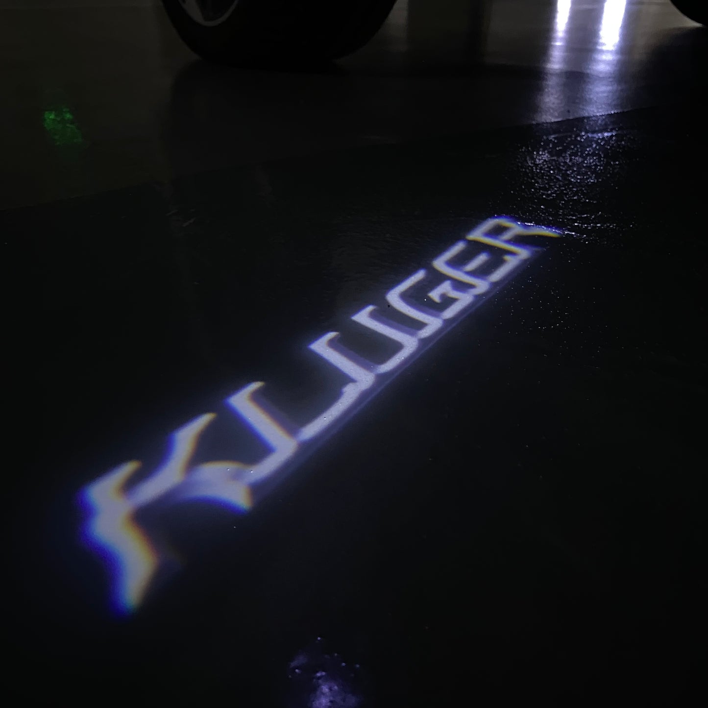 TOYOTA KLUGER LOGO PROJECROTR LIGHTS (quantity 1 = 1 sets/2 door lights) Nr.0G03
