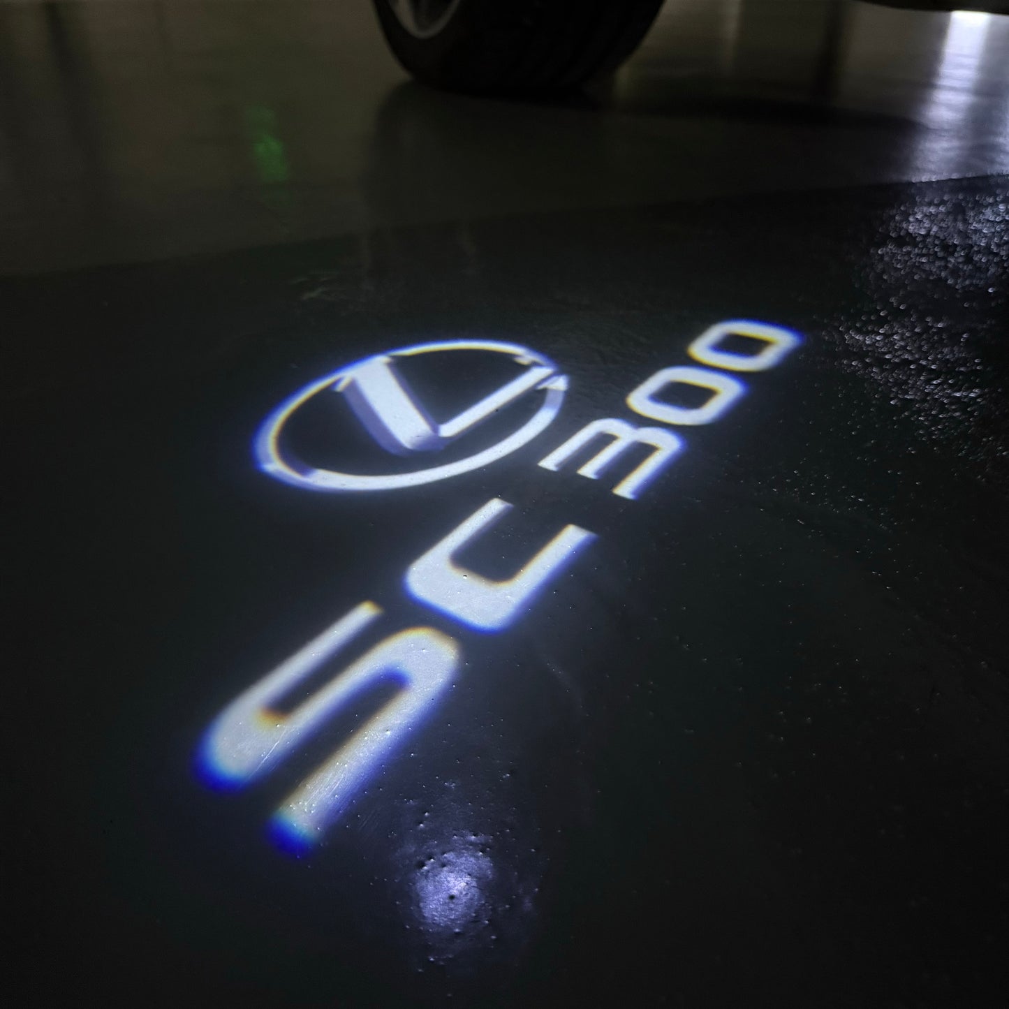 LEXUS SC 300 LOGO PROJECROTR LIGHTS (quantity 1 = 1 sets/2 door lights)Nr.01a5