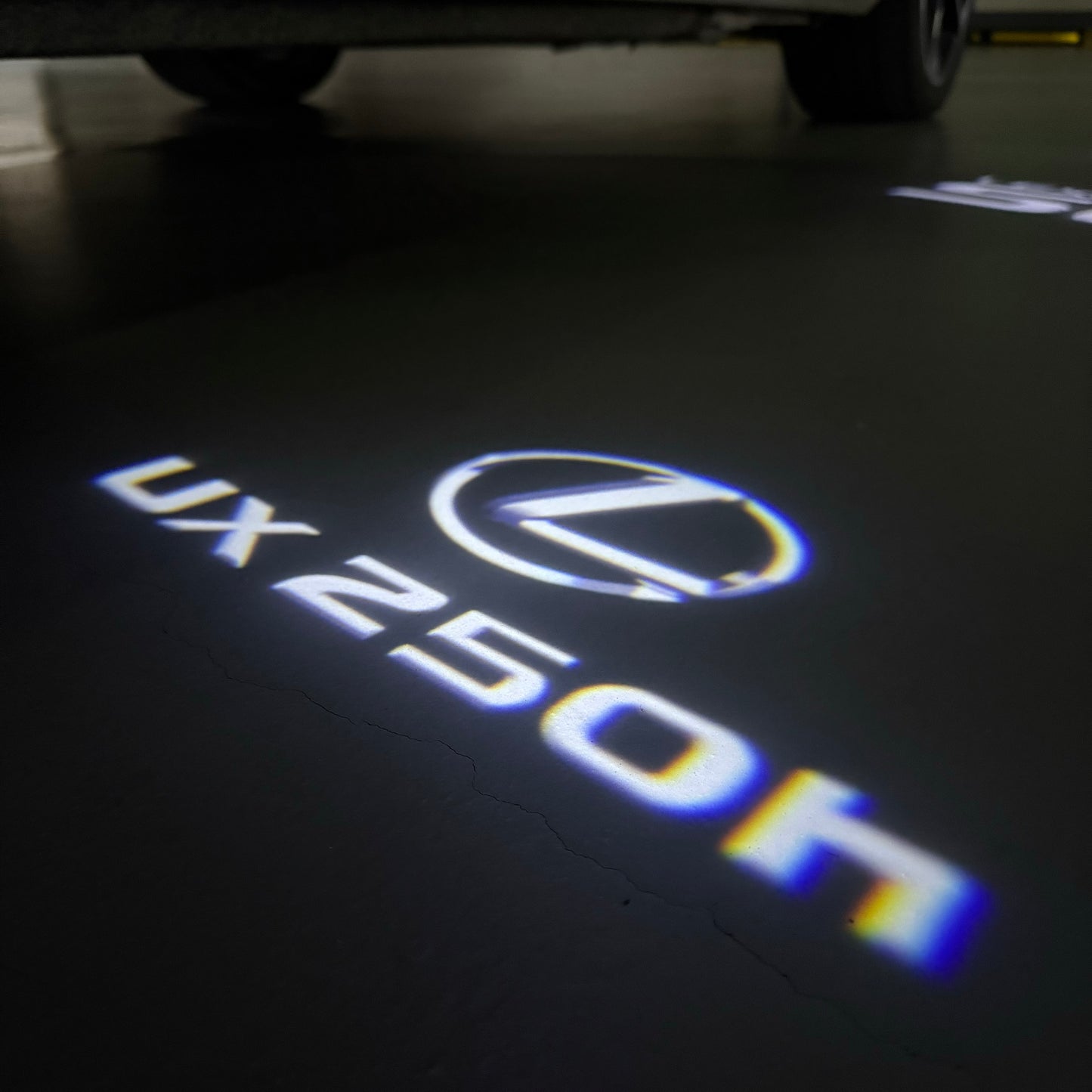 LEXUS UX 250h LOGO PROJECROTR LIGHTS (quantity 1 = 1 sets/2 door lights)Nr.01a2