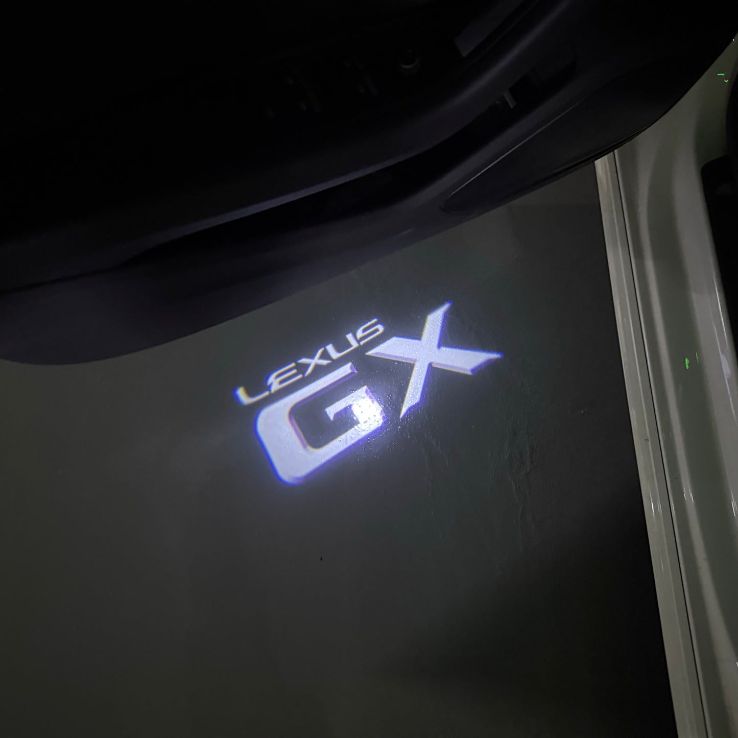 LEXUS GX LOGO PROJECROTR LIGHTS (quantity 1 = 1 sets/2 door lights)Nr.01a67