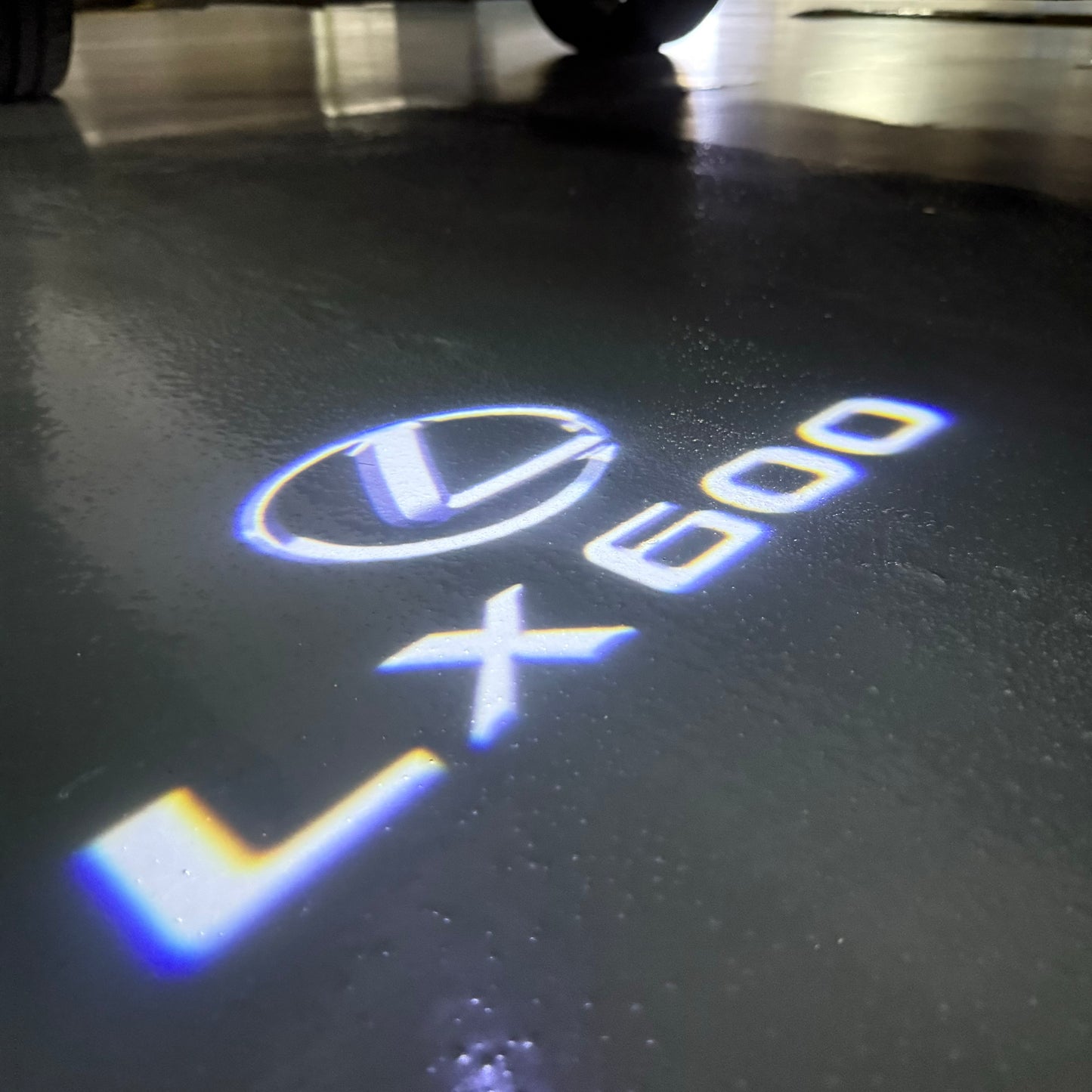 LEXUS LX 600 LOGO PROJECROTR LIGHTS (quantity 1 = 1 sets/2 door lights)Nr.01a31