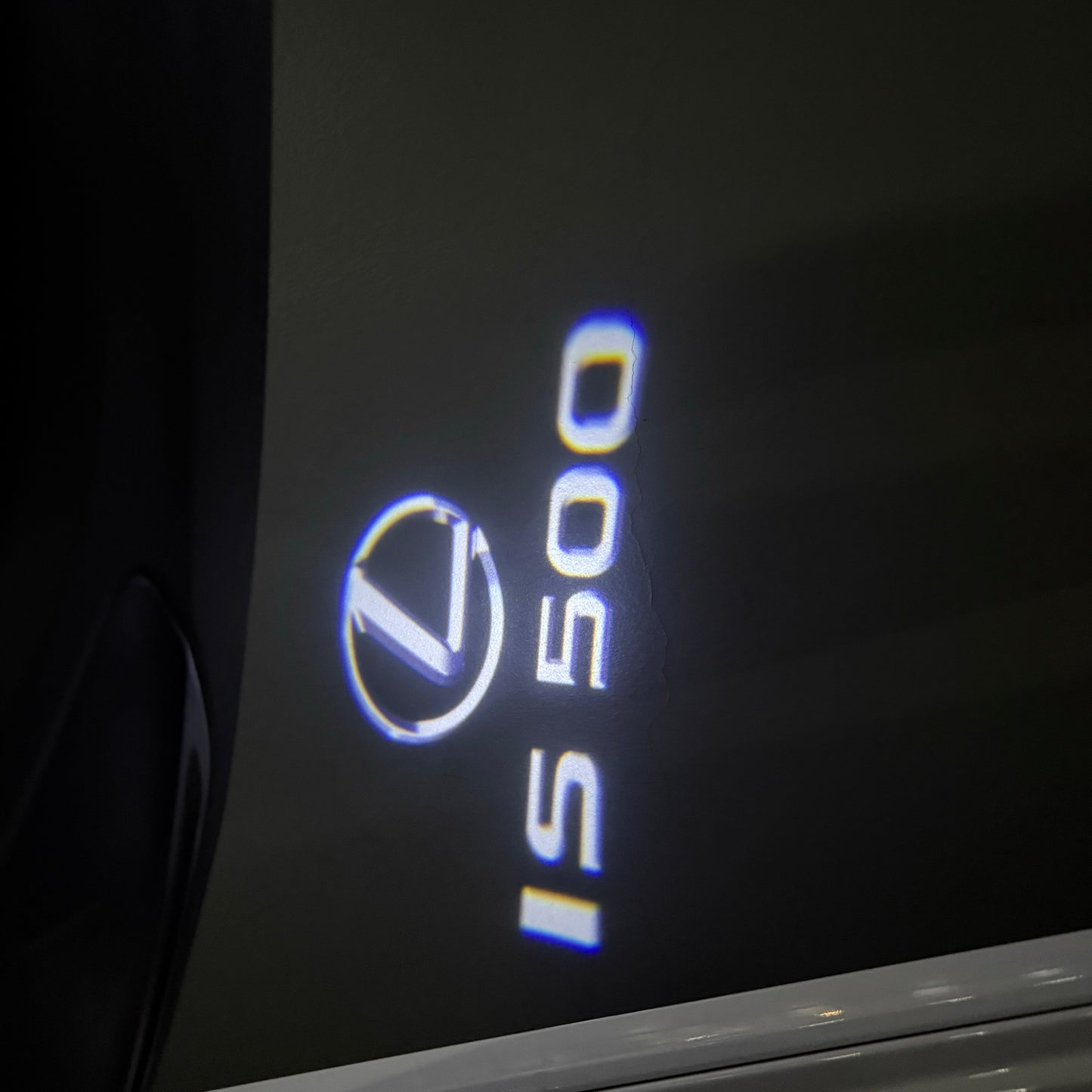 LEXUS IS 500 LOGO PROJECROTR LIGHTS (quantity 1 = 1 sets/2 door lights)Nr.01a56