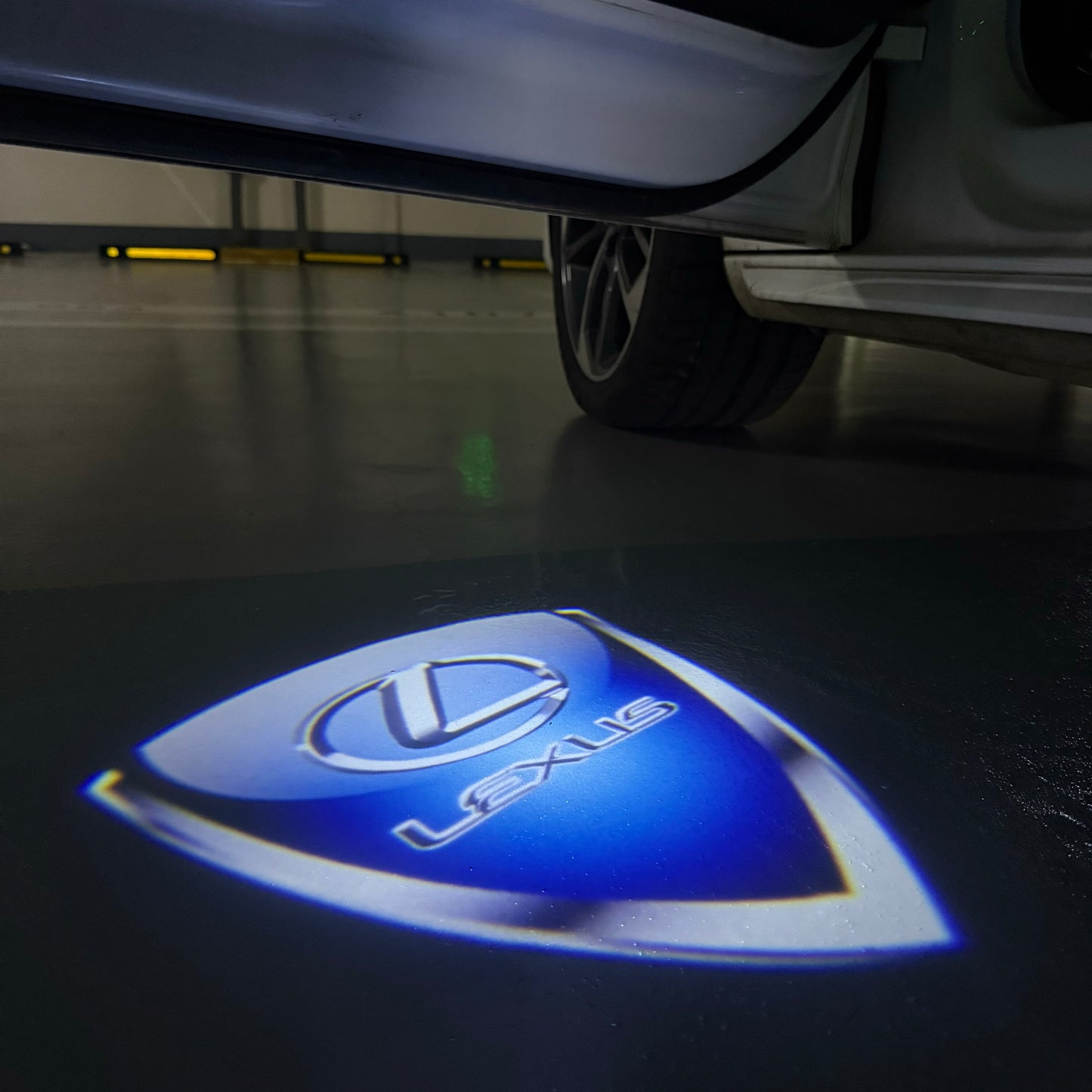 LEXUS Original LOGO PROJECROTR LIGHTS (quantity 1 = 1 sets/2 door lights)Nr.01a48