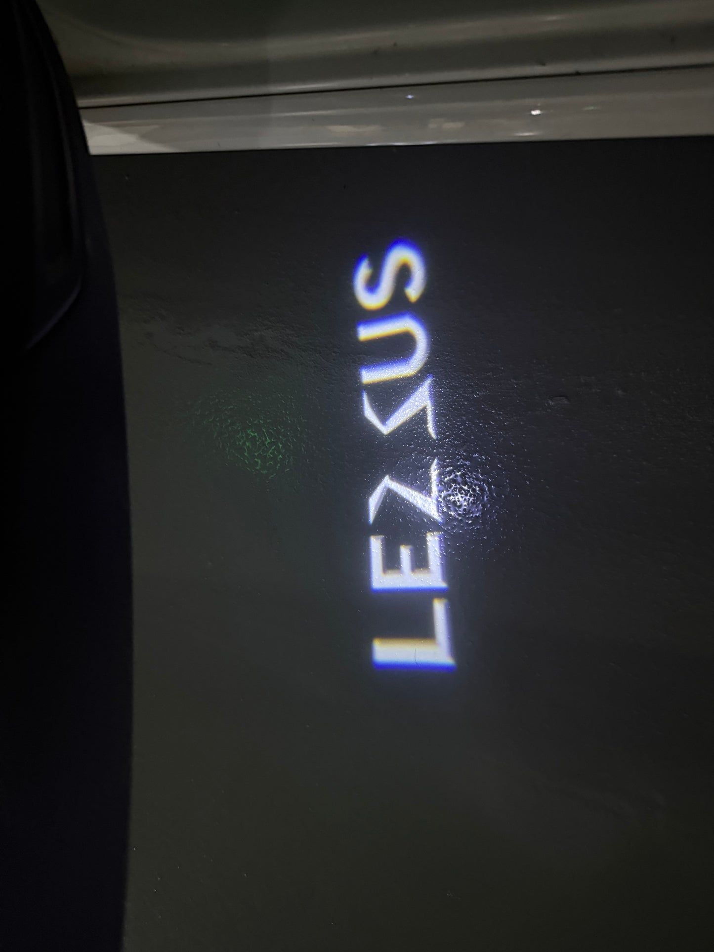 LEXUS Original LOGO PROJECROTR LIGHTS (quantity 1 = 1 sets/2 door lights)Nr.01a46