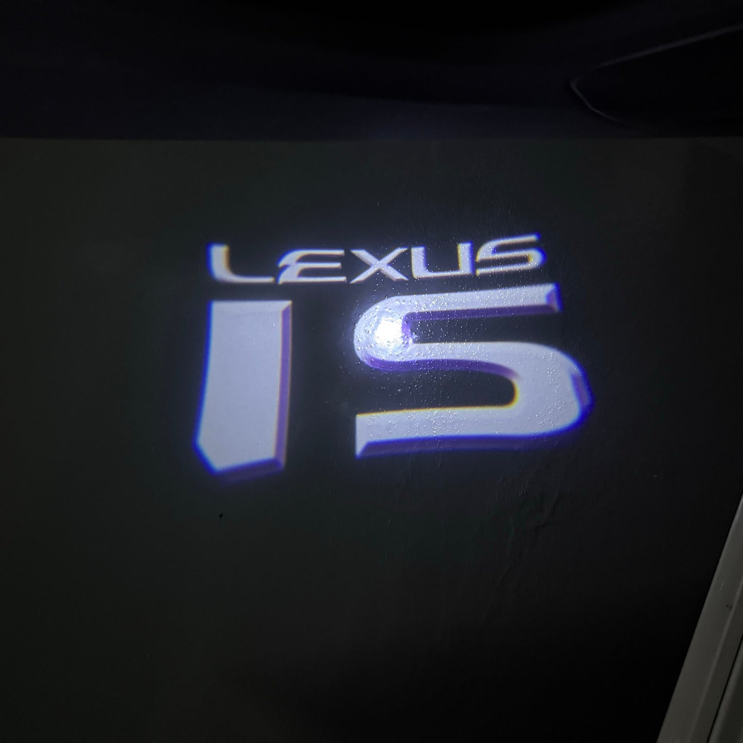 LEXUS IS LOGO PROJECROTR LIGHTS (quantity 1 = 1 sets/2 door lights)Nr.01a53