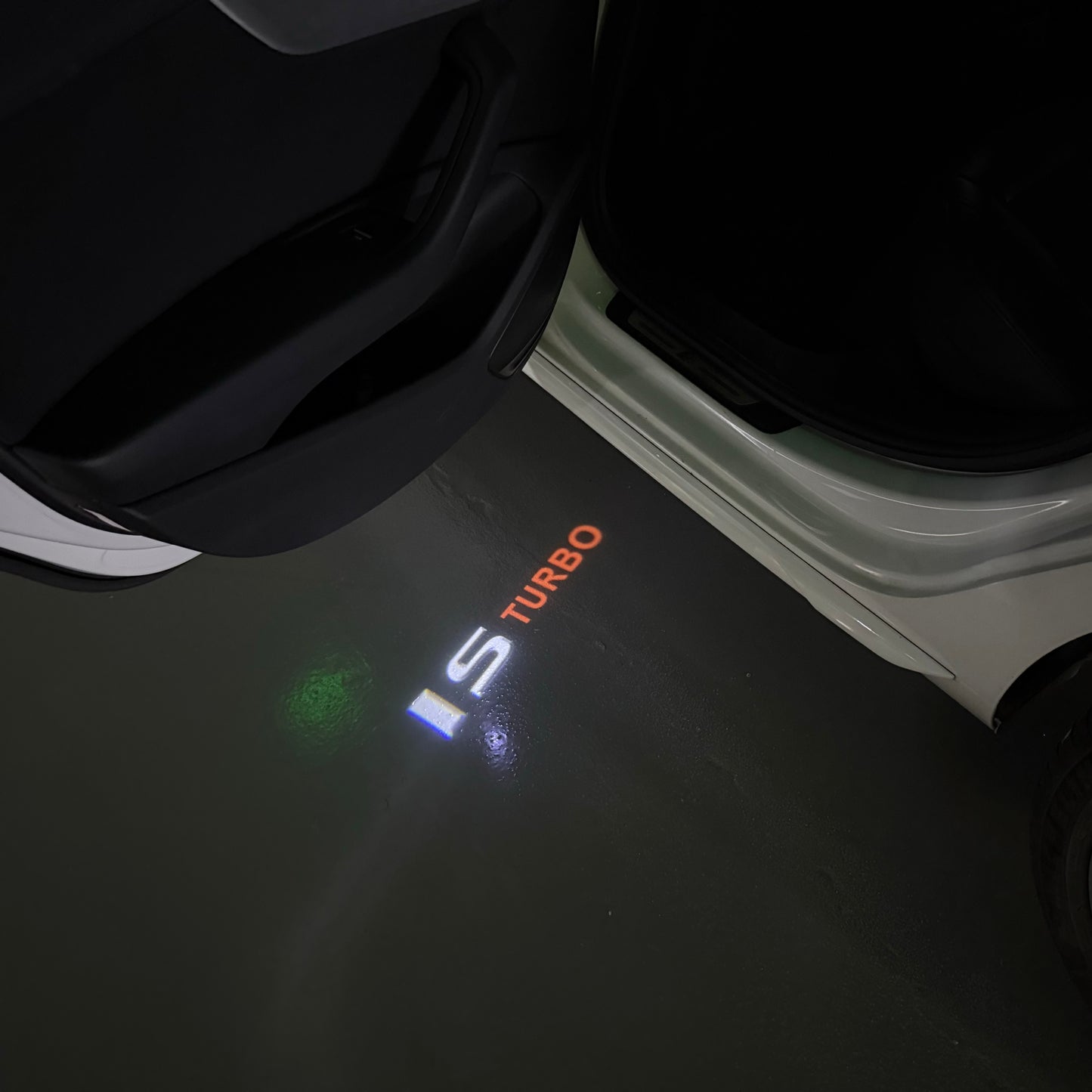 LEXUS IS TURBO LOGO PROJECROTR LIGHTS (quantity 1 = 1 sets/2 door lights)Nr.01a55