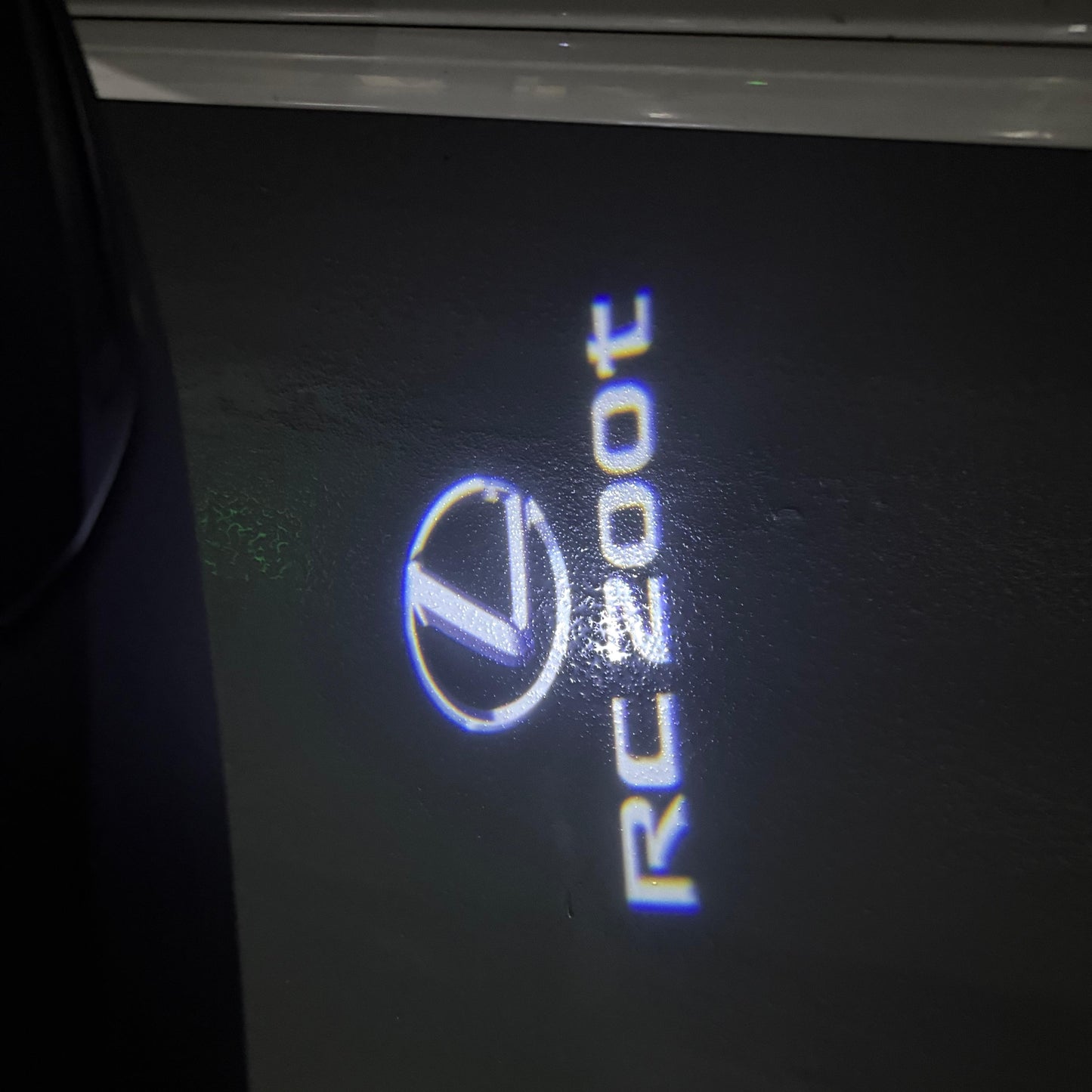 LEXUS RC 200t LOGO PROJECROTR LIGHTS (quantity 1 = 1 sets/2 door lights)Nr.01a19