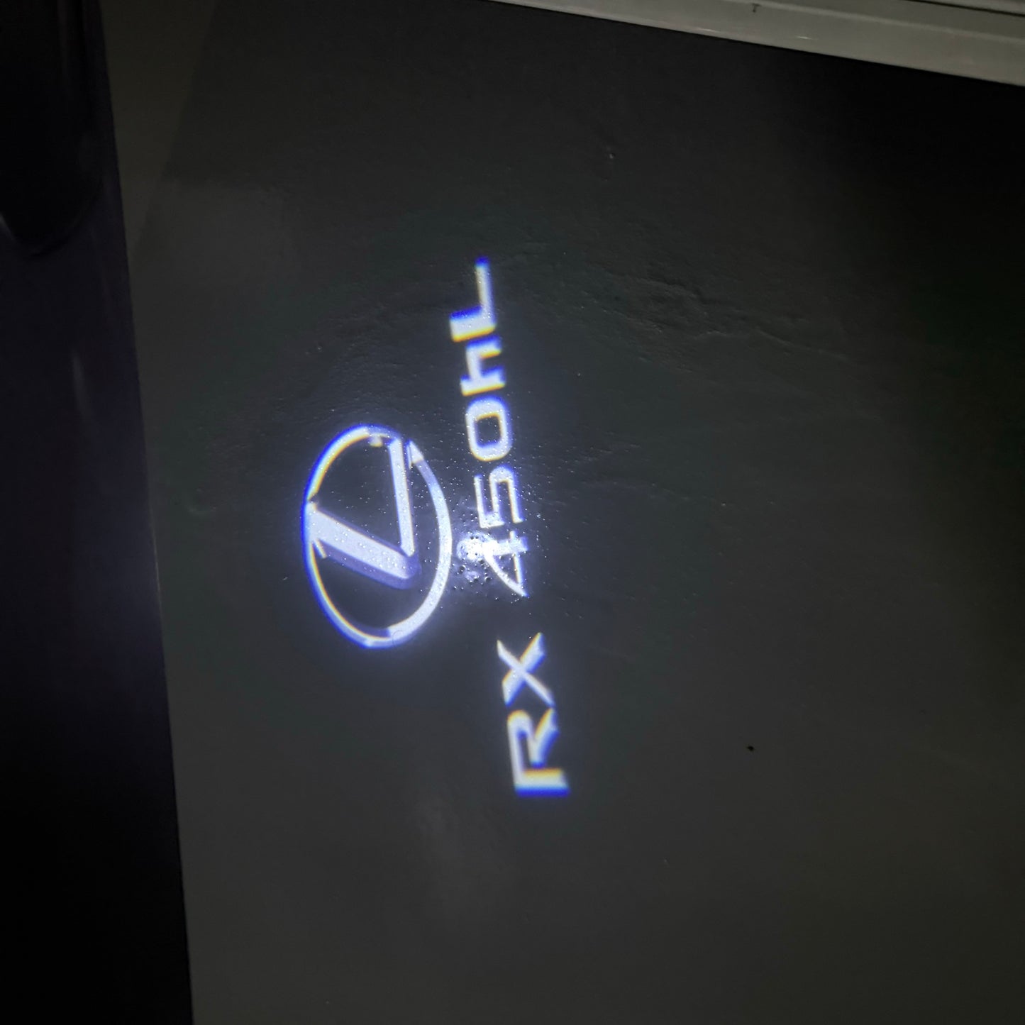 LEXUS RX 450hL LOGO PROJECROTR LIGHTS (quantity 1 = 1 sets/2 door lights)Nr.01a8