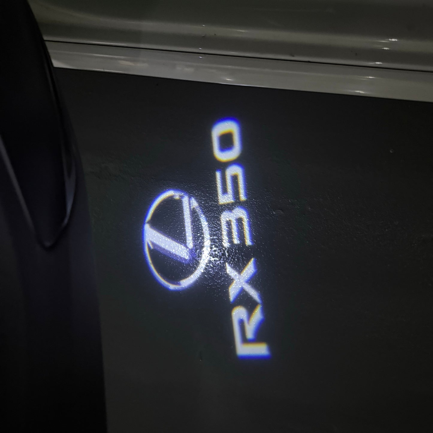 LEXUS RX 350 LOGO PROJECROTR LIGHTS (quantity 1 = 1 sets/2 door lights)Nr.01a14