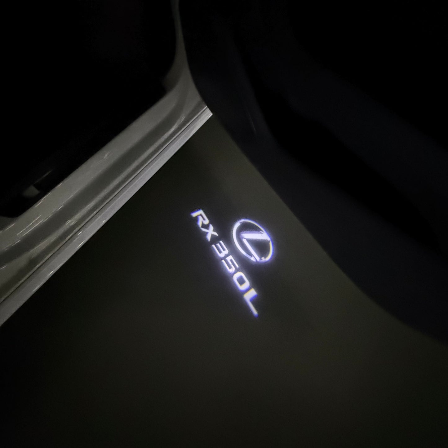 LEXUS RX 350L LOGO PROJECROTR LIGHTS (quantity 1 = 1 sets/2 door lights)Nr.01a10