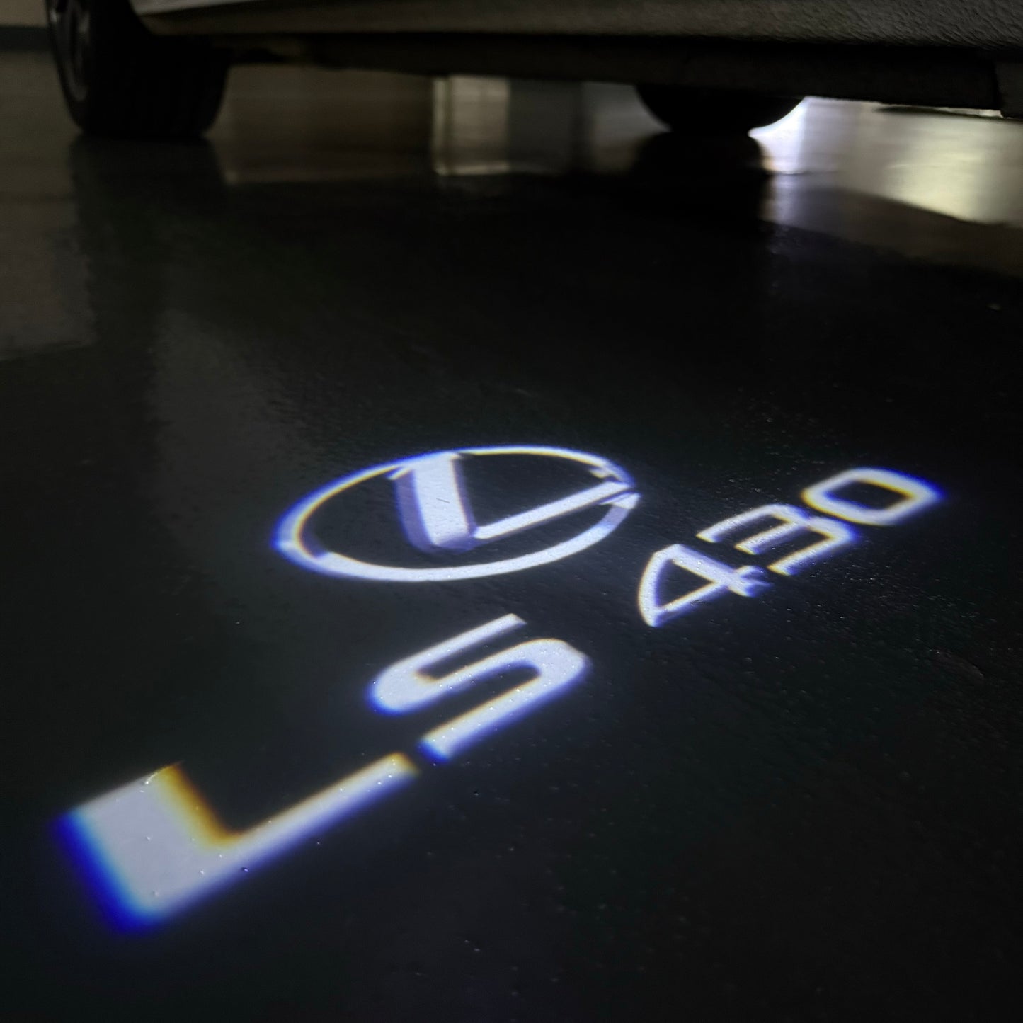 LEXUS LS 430 LOGO PROJECROTR LIGHTS (quantity 1 = 1 sets/2 door lights)Nr.01a37