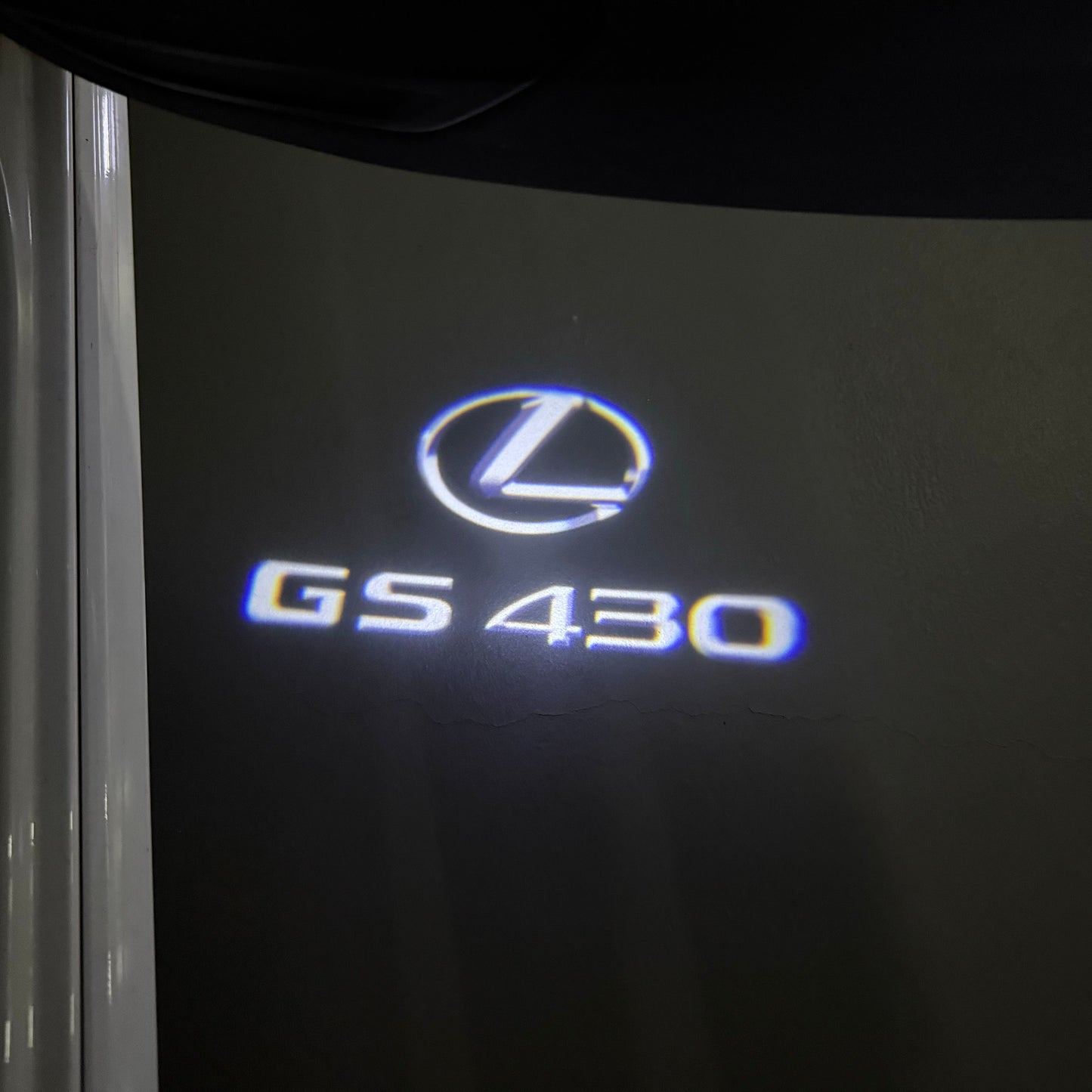 LEXUS GS 430 LOGO PROJECROTR LIGHTS (quantity 1 = 1 sets/2 door lights)Nr.01a72