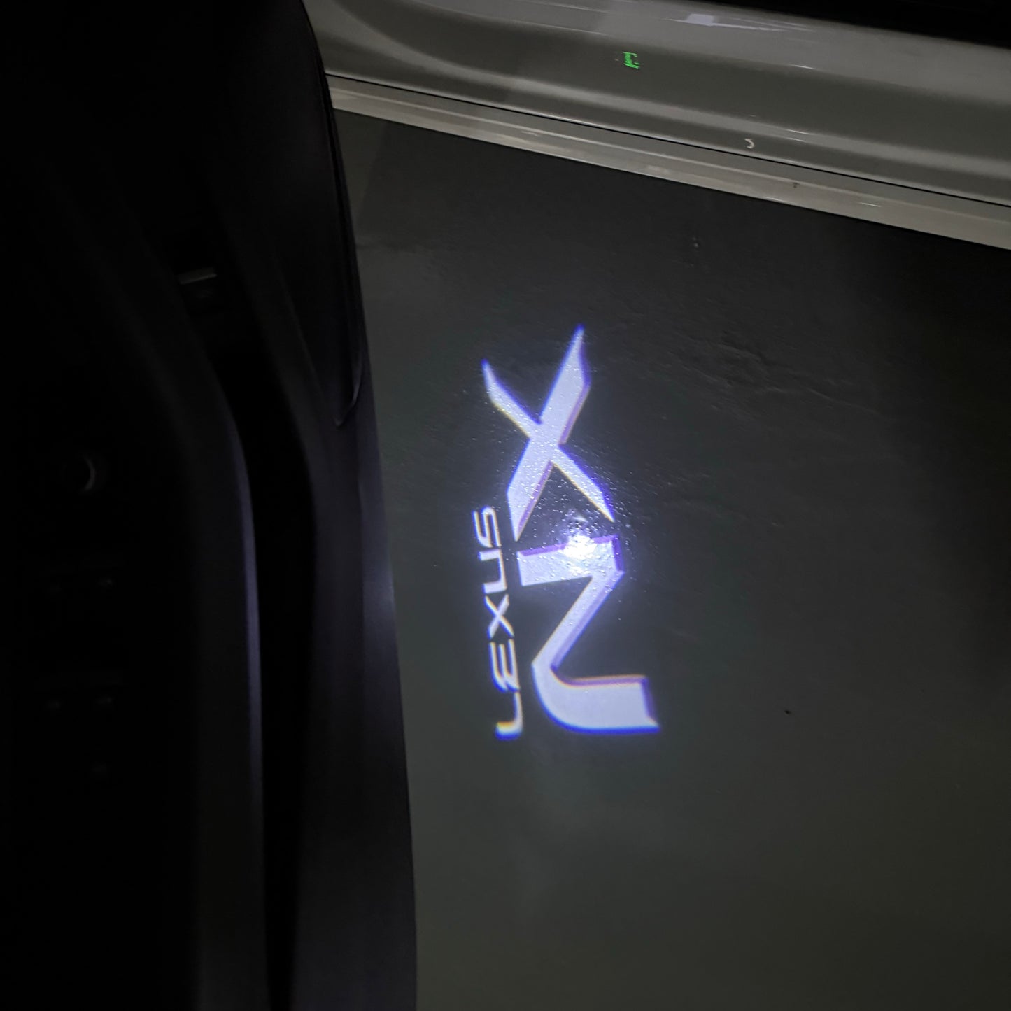 LEXUS NX LOGO PROJECROTR LIGHTS (quantity 1 = 1 sets/2 door lights)Nr.01a22