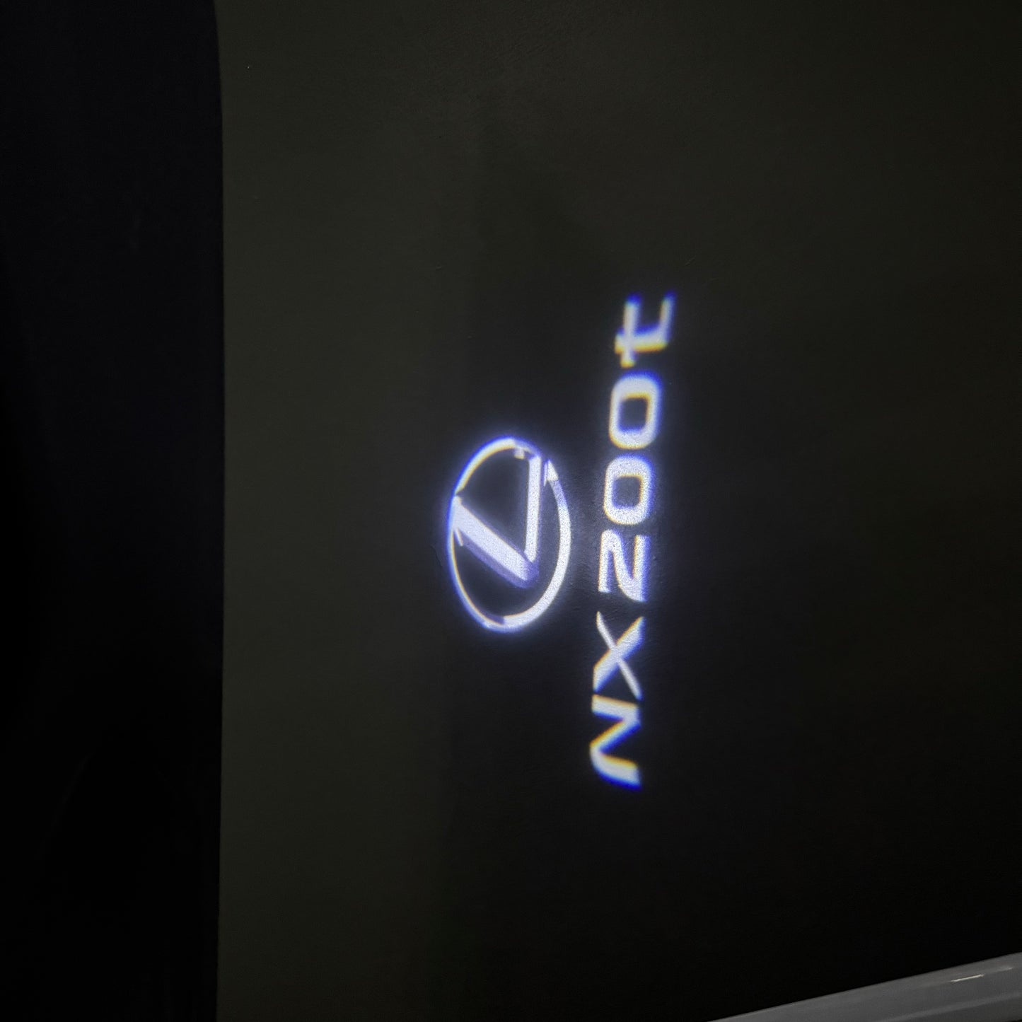 LEXUS NX 200t LOGO PROJECROTR LIGHTS (quantity 1 = 1 sets/2 door lights)Nr.01a25