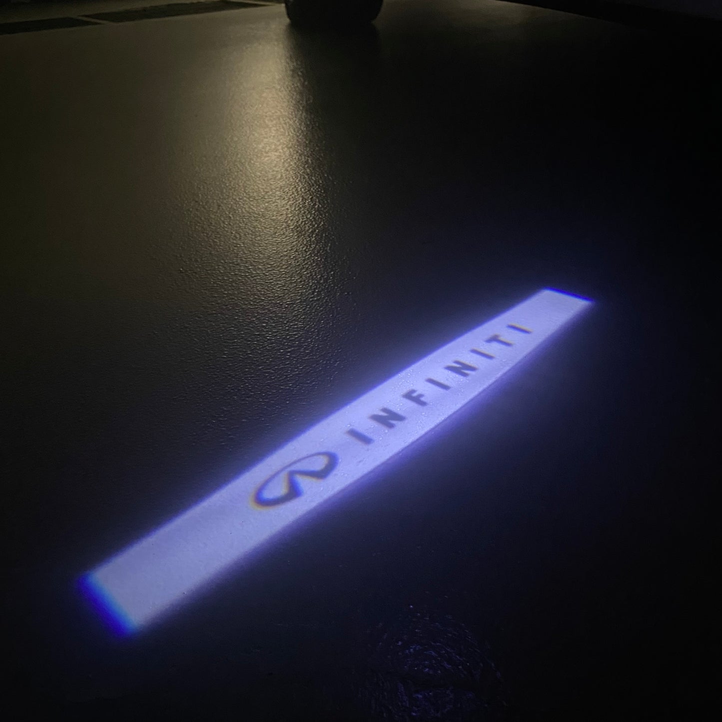 INFINITI Original LOGO PROJECROTR LIGHTS Nr.17 (quantity 1 = 1 sets/2 door lights)