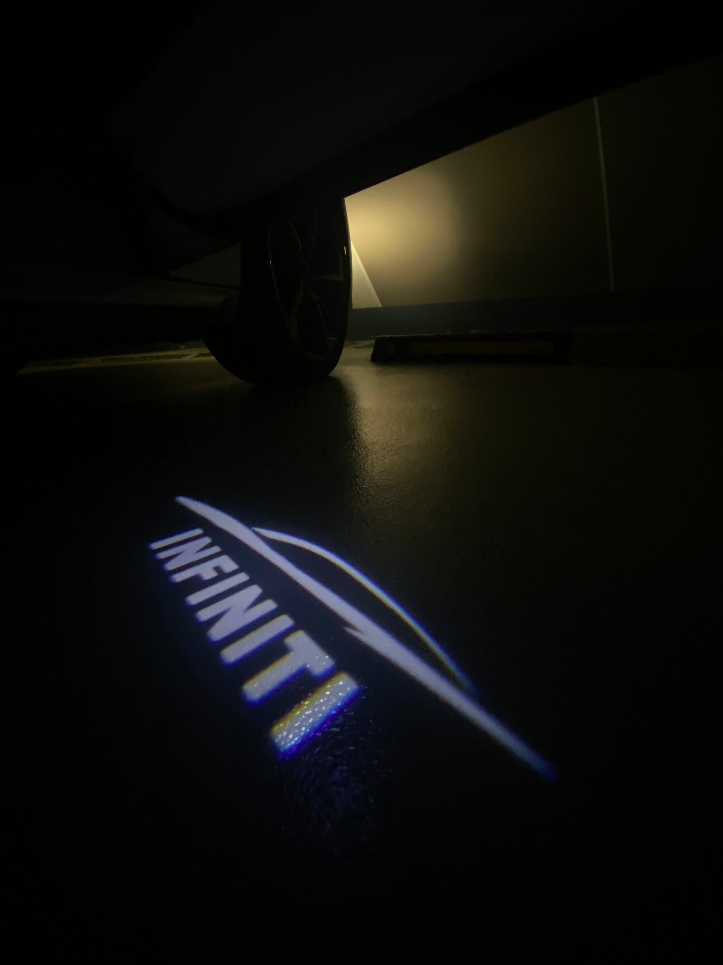 INFINITI Original LOGO PROJECROTR LIGHTS Nr.19 (quantity 1 = 1 sets/2 door lights)