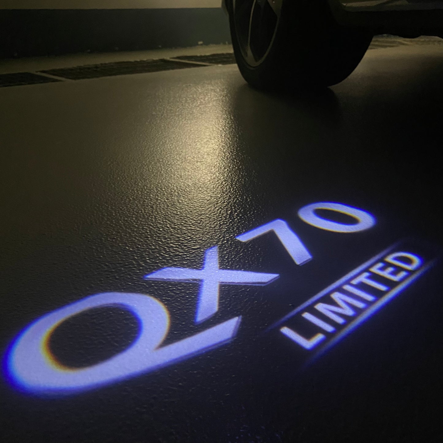 INFINITI QX70 LOGO PROJECROTR LIGHTS Nr.72 (quantity 1 = 1 sets/2 door lights)