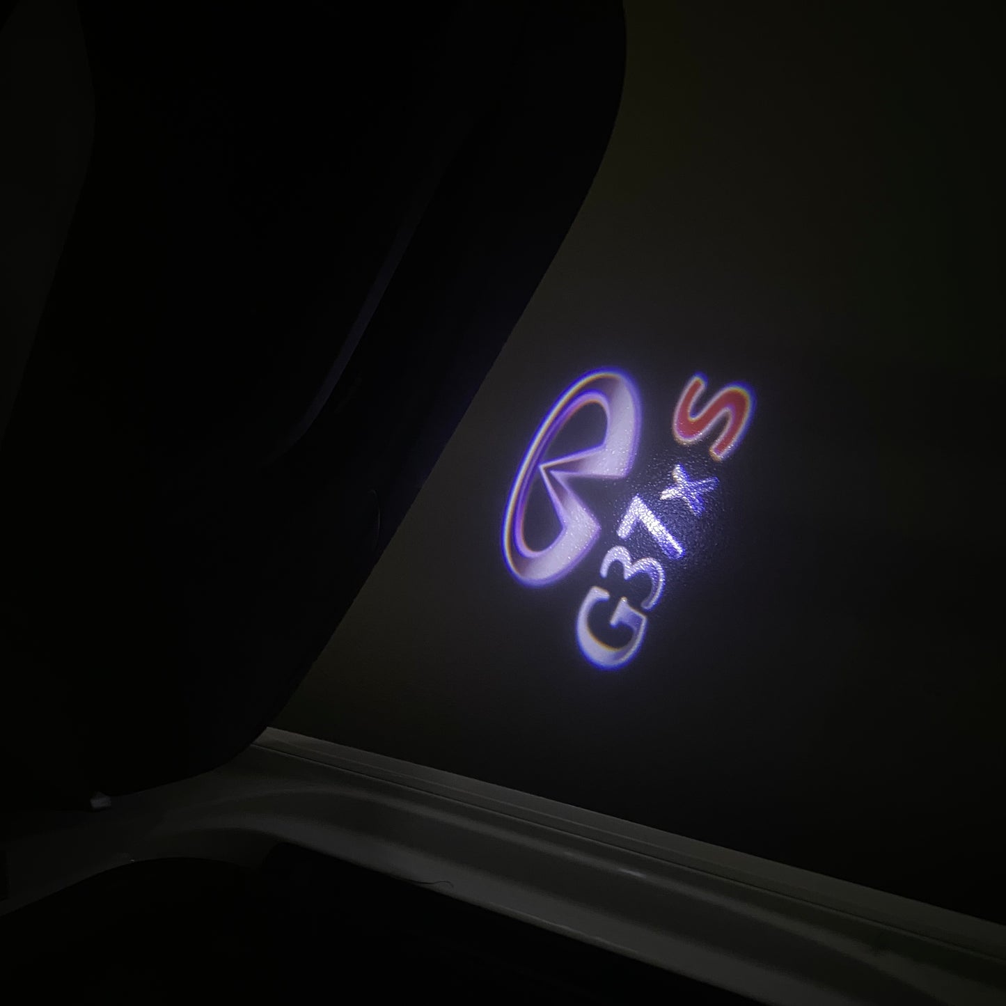 INFINITI G37xS LOGO PROJECROTR LIGHTS Nr.34 (quantity 1 = 1 sets/2 door lights)