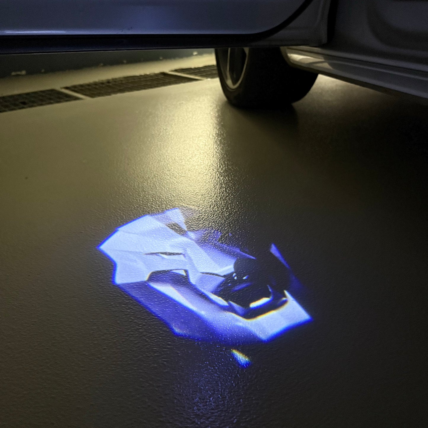 PEUGEOT 3D LOGO PROJECTOT LIGHTS (quantity 1 = 1 sets/2 door lights) Nr.6024q16