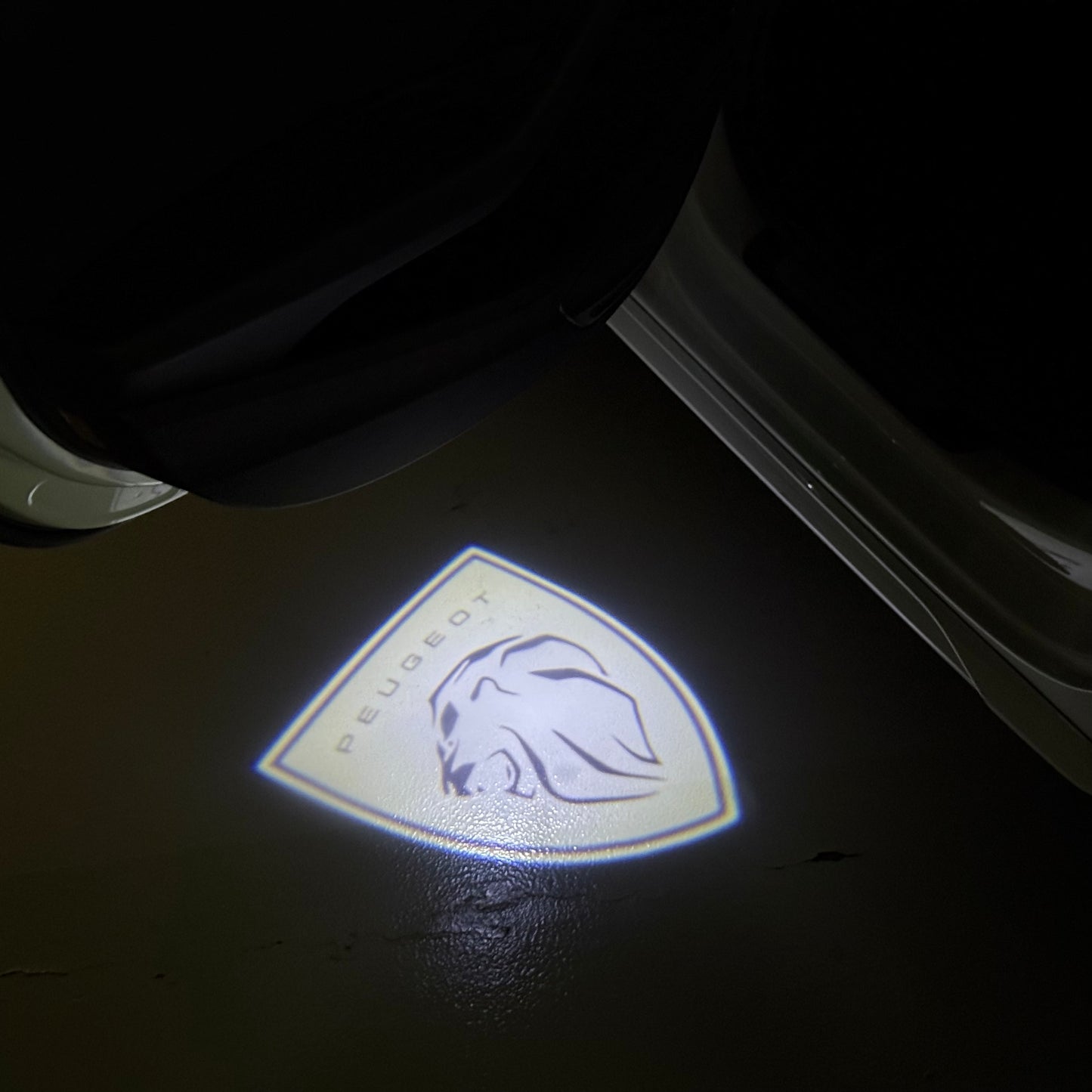 PEUGEOT ORIGINAL LOGO PROJECTOT LIGHTS (quantity 1 = 1 sets/2 door lights) Nr.6024q73
