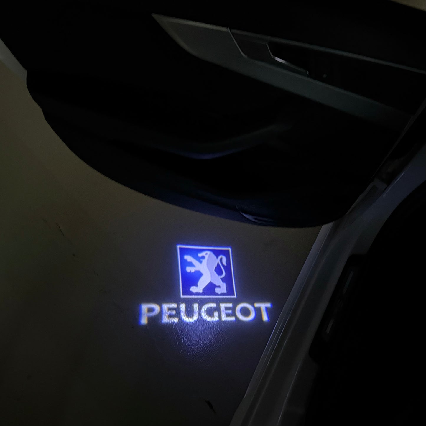 PEUGEOT ORIGINAL LOGO PROJECTOT LIGHTS (quantity 1 = 1 sets/2 door lights) Nr.6024q68