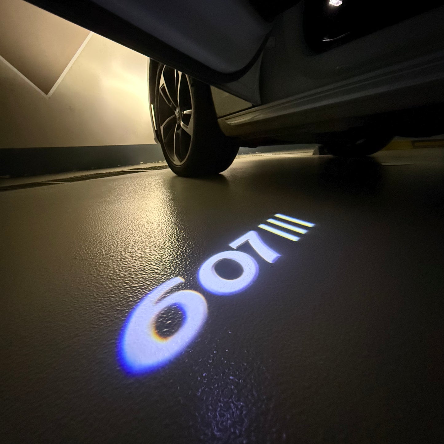 PEUGEOT 607 LOGO PROJECTOT LIGHTS (quantity 1 = 1 sets/2 door lights) Nr.6024q50