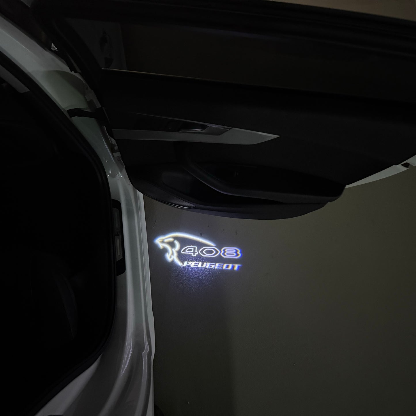 PEUGEOT 408 LOGO PROJECTOT LIGHTS (quantity 1 = 1 sets/2 door lights) Nr.6024q41