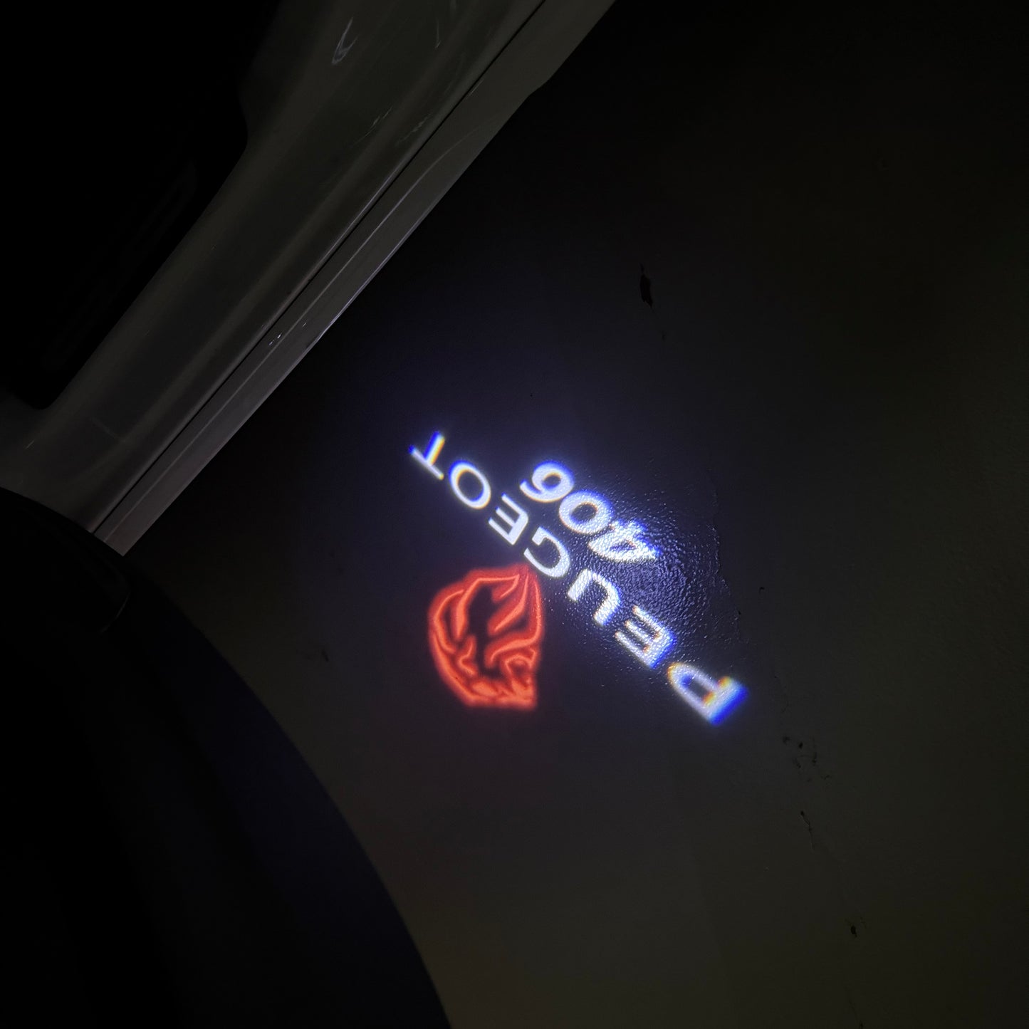 PEUGEOT 406 LOGO PROJECTOT LIGHTS (quantity 1 = 1 sets/2 door lights) Nr.6024q27
