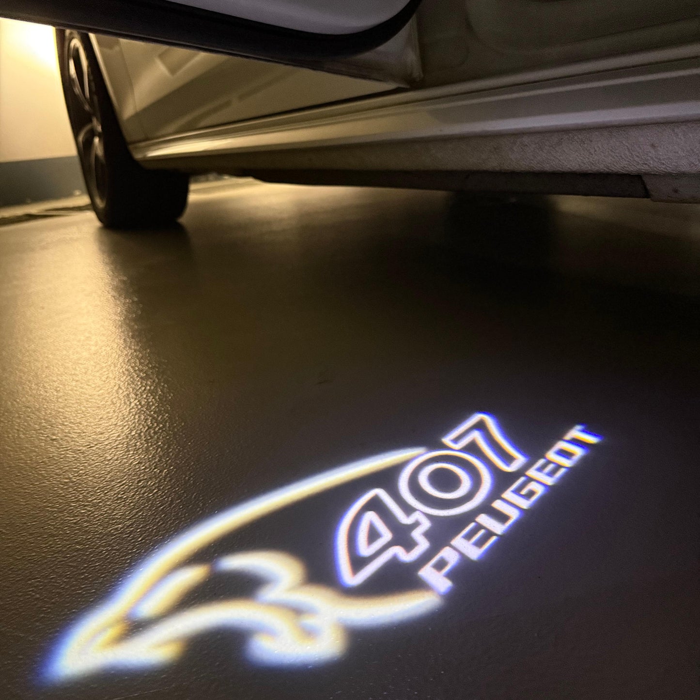 PEUGEOT 407 LOGO PROJECTOT LIGHTS (quantity 1 = 1 sets/2 door lights) Nr.6024q32