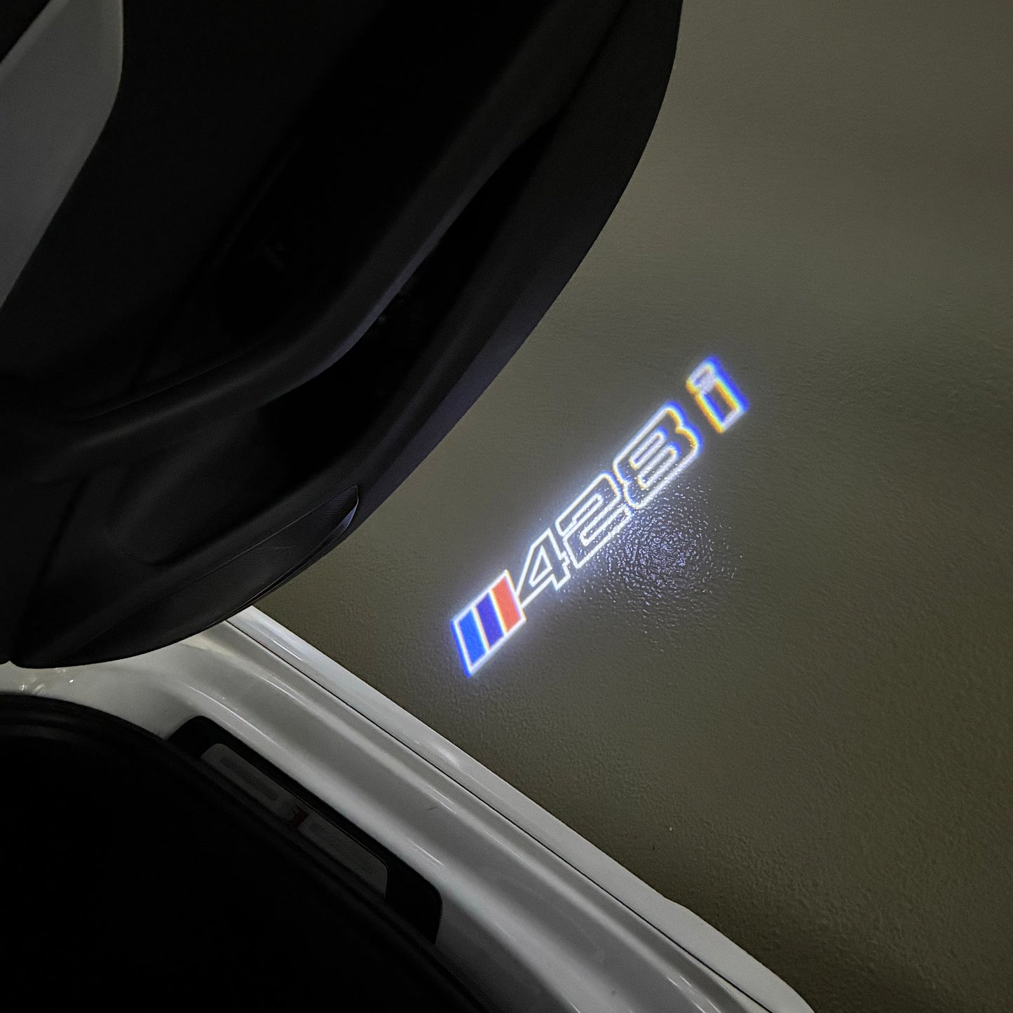 BMW 4 SERIES 428 i LOGO PROJECTOT LIGHTS (quantity 1 = 1 sets/2 door lights) Nr.6024q51