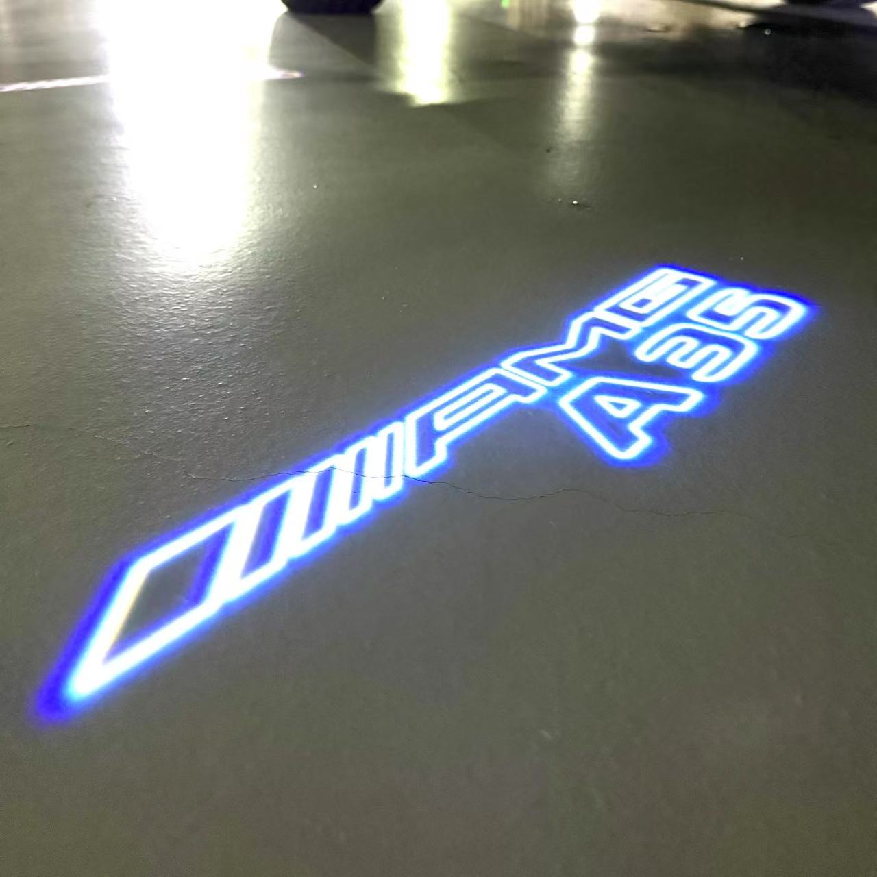 MERCEDES BENZ A35 AMG LOGO PROJECTOR LIGHTS (quantity 1 = 1 sets/2 door lights)Nr.03f021