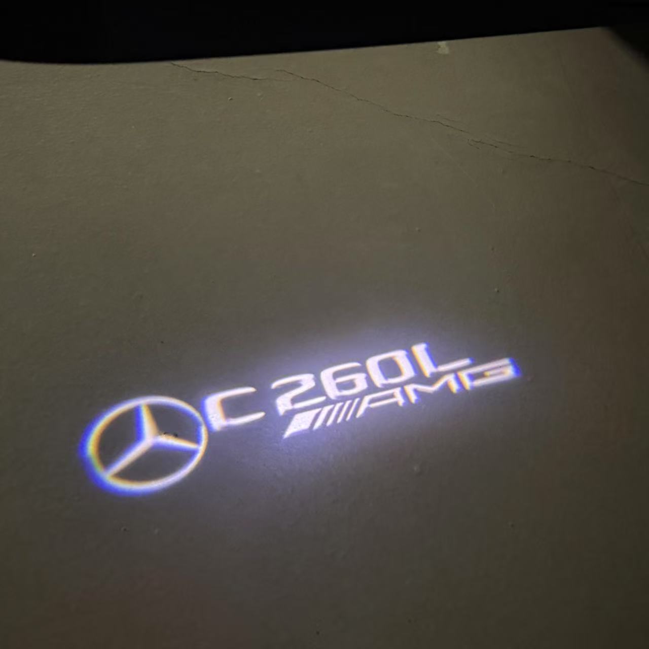 MERCEDES BENZ C 260L AMG LOGO PROJECTOT LIGHTS (quantity 1 = 1 sets/2 door lights)Nr.03f031