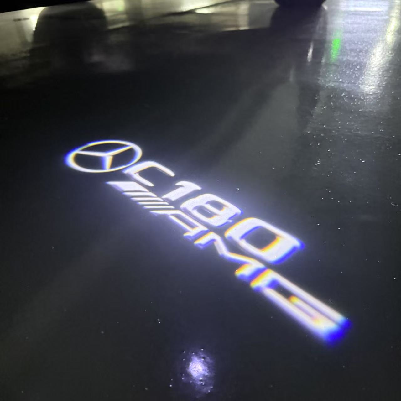 MERCEDES BENZ C 180 AMG LOGO PROJECTOT LIGHTS (quantity 1 = 1 sets/2 door lights)Nr.03f018