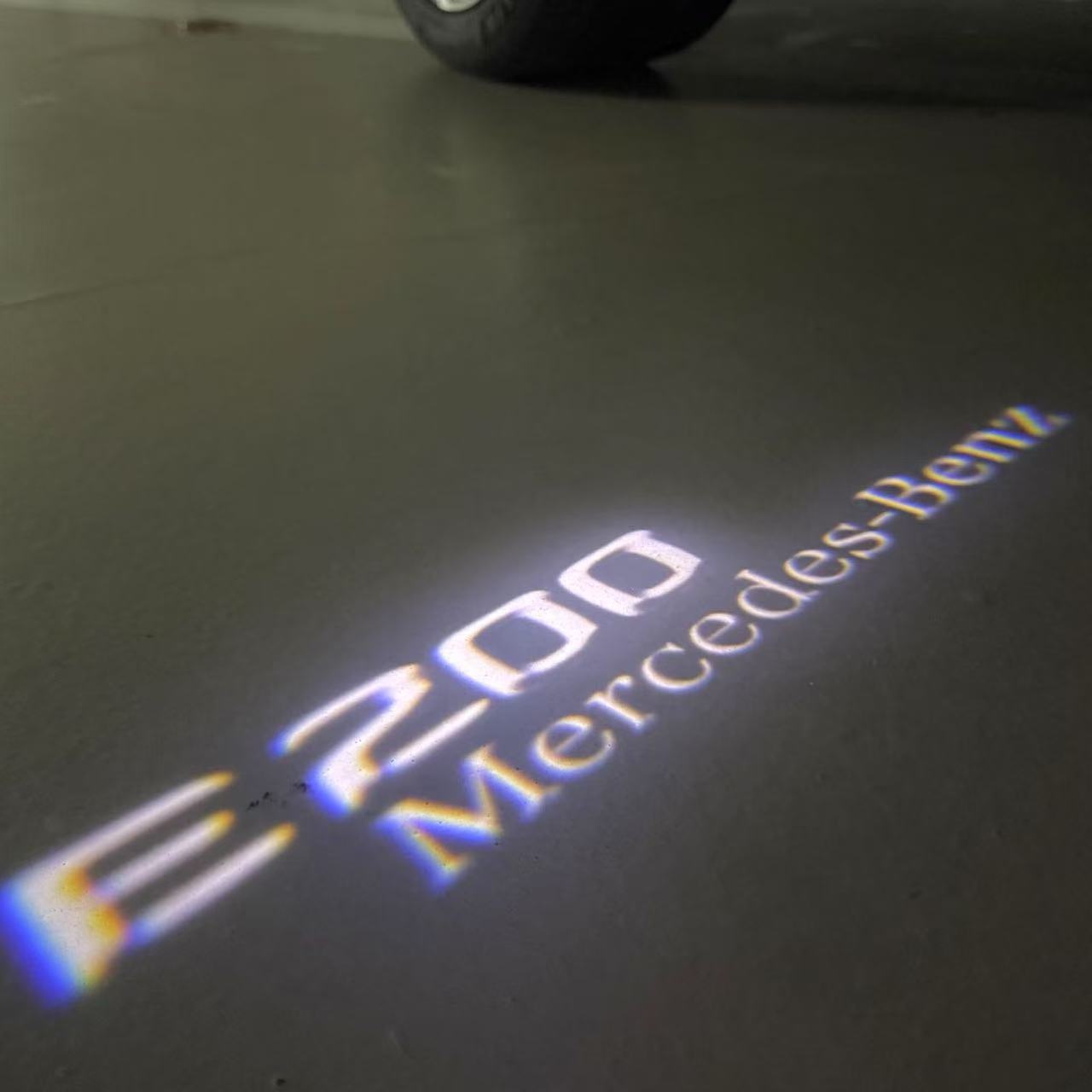 MERCEDES BENZ E 200 LOGO PROJECTOT LIGHTS (quantity 1 = 1 sets/2 door lights)Nr.03f016