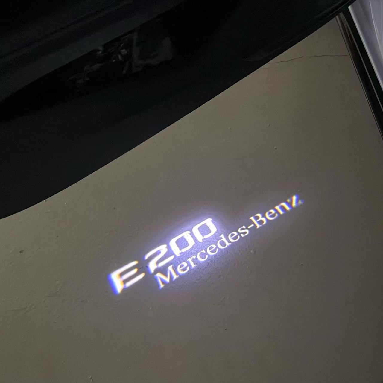 MERCEDES BENZ E 200 LOGO PROJECTOT LIGHTS (quantity 1 = 1 sets/2 door lights)Nr.03f016