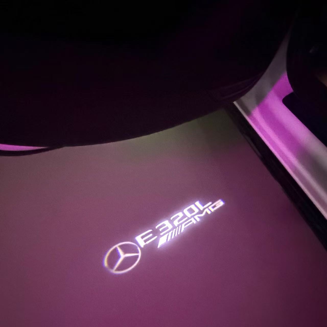 MERCEDES BENZ E 320L AMG LOGO PROJECTOT LIGHTS (quantity 1 = 1 sets/2 door lights)Nr.03f036