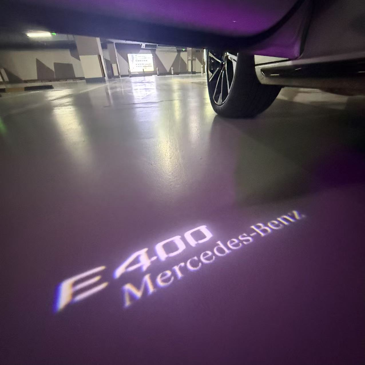 MERCEDES BENZ E 400 LOGO PROJECTOT LIGHTS (quantity 1 = 1 sets/2 door lights)Nr.03f048