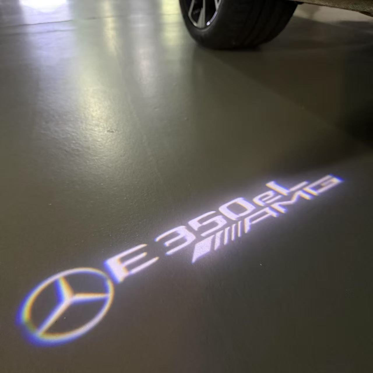 MERCEDES BENZ E 350eL LOGO PROJECTOT LIGHTS (quantity 1 = 1 sets/2 door lights)Nr.03f042