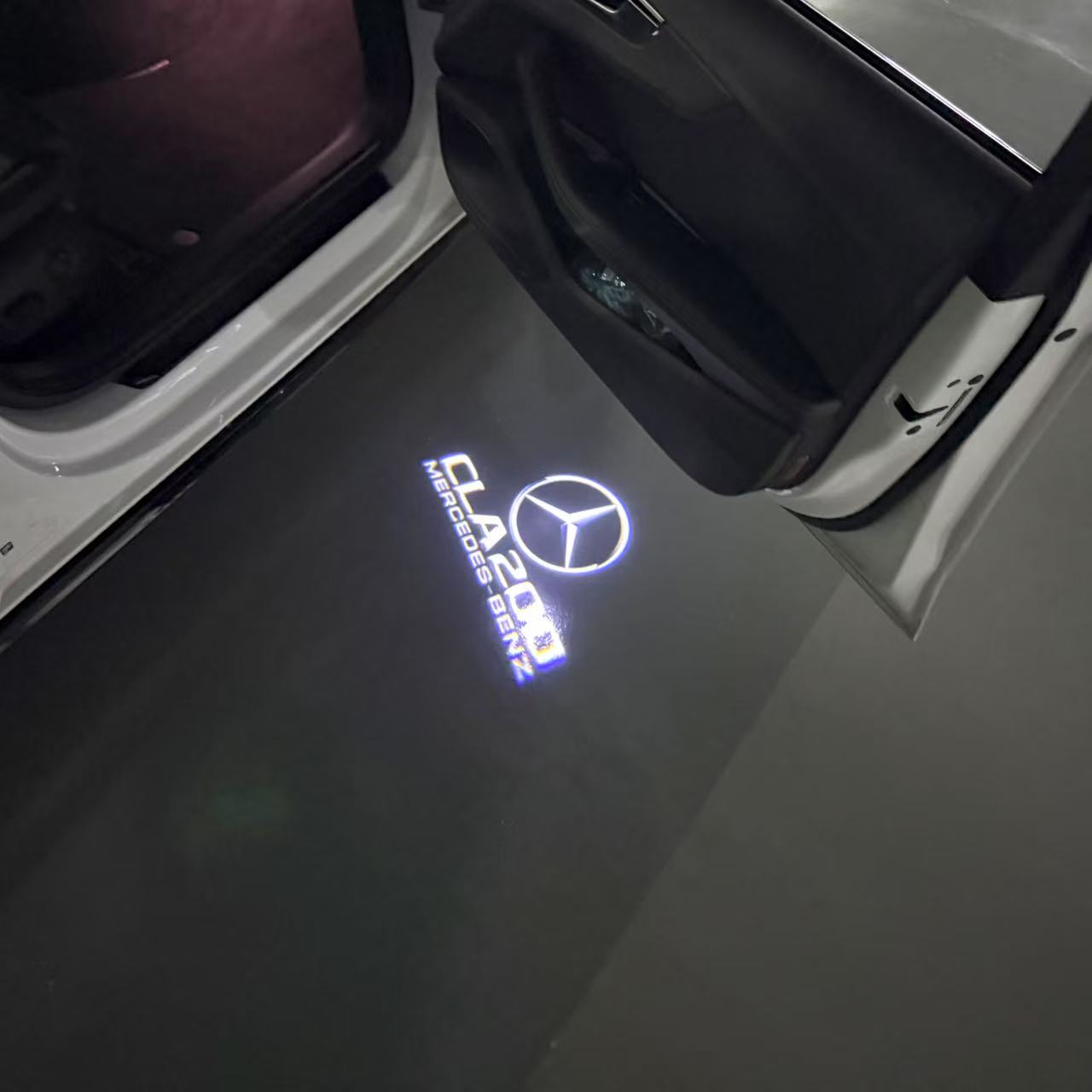 MERCEDES BENZ CLA 200 LOGO PROJECTOT LIGHTS (quantity 1 = 1 sets/2 door lights)Nr.03f016
