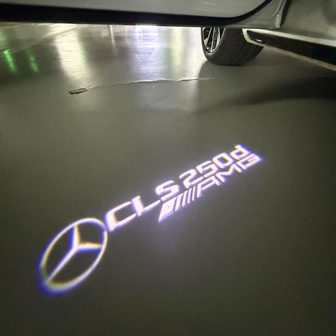 MERCEDES BENZ CLS 250d AMG LOGO PROJECTOT LIGHTS (quantity 1 = 1 sets/2 door lights)Nr.03f022