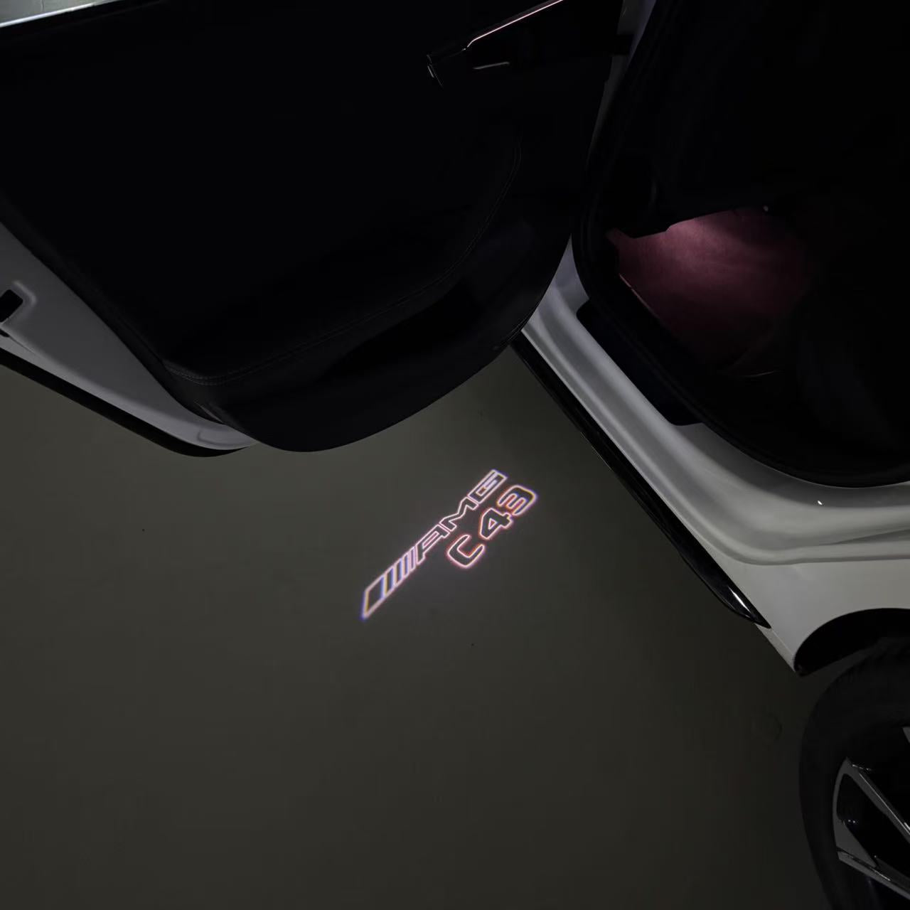 MERCEDES BENZ C43 AMG LOGO PROJECTOT LIGHTS (quantity 1 = 1 sets/2 door lights)Nr.03f07