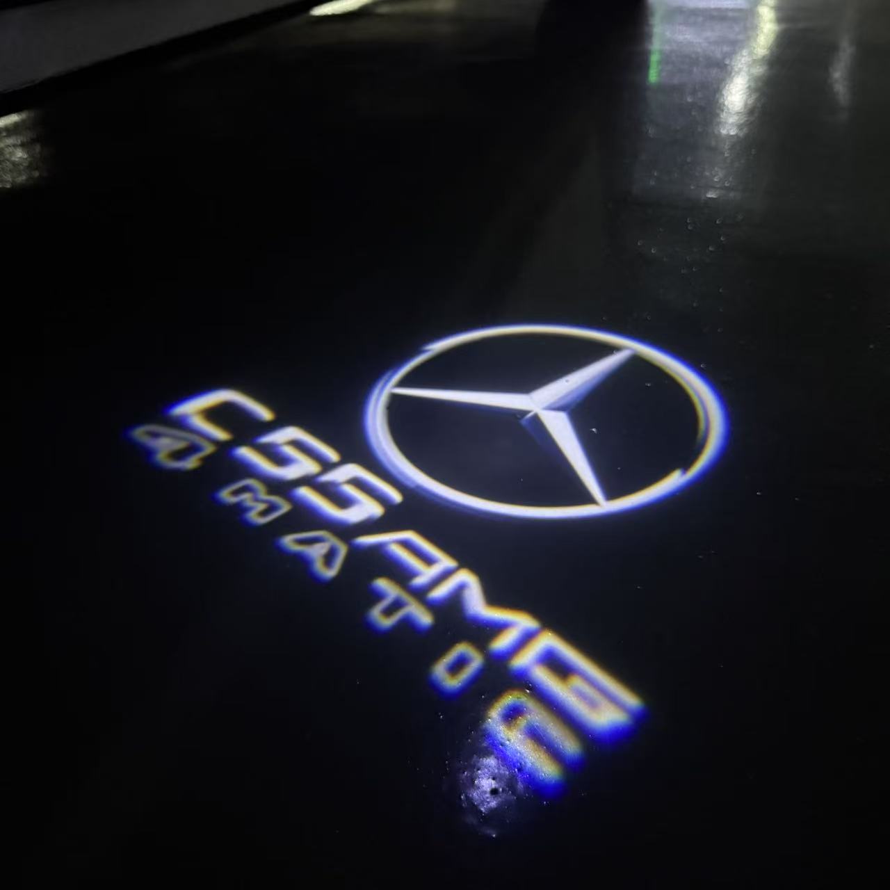 MERCEDES BENZ C55 AMG LOGO PROJECTOT LIGHTS (quantity 1 = 1 sets/2 door lights)Nr.03f08