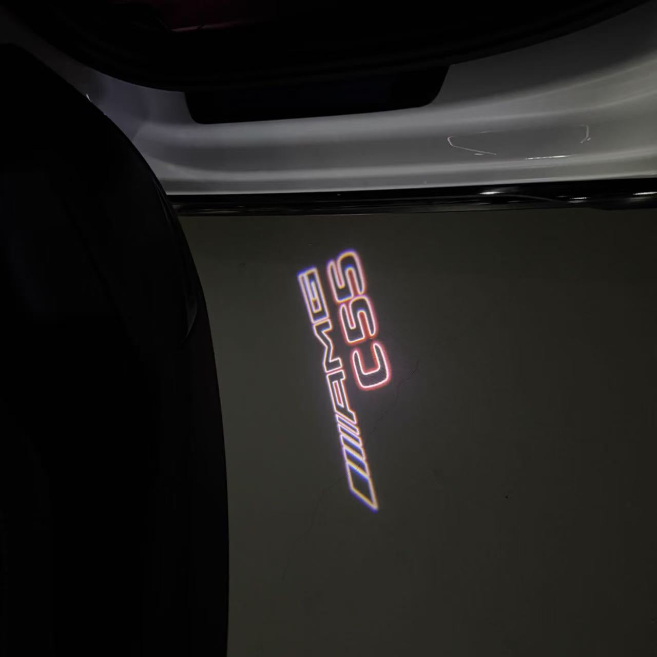 MERCEDES BENZ C55 AMG LOGO PROJECTOT LIGHTS (quantity 1 = 1 sets/2 door lights)Nr.03f011