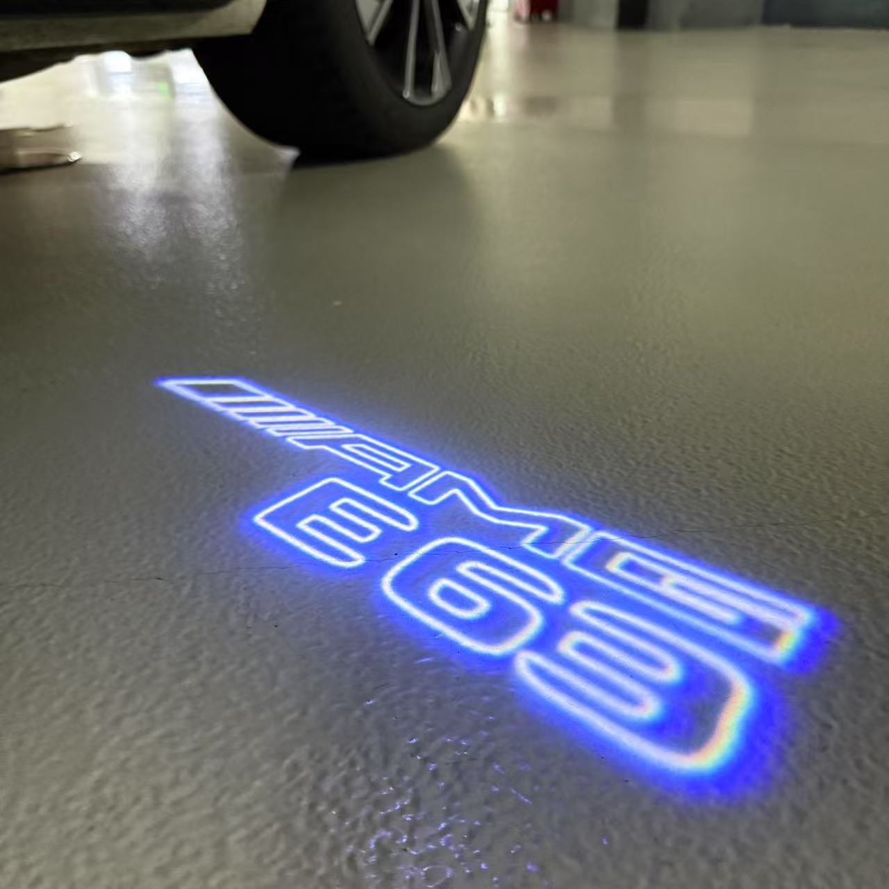 MERCEDES BENZ E63 AMG LOGO PROJECTOT LIGHTS (quantity 1 = 1 sets/2 door lights)Nr.03f012