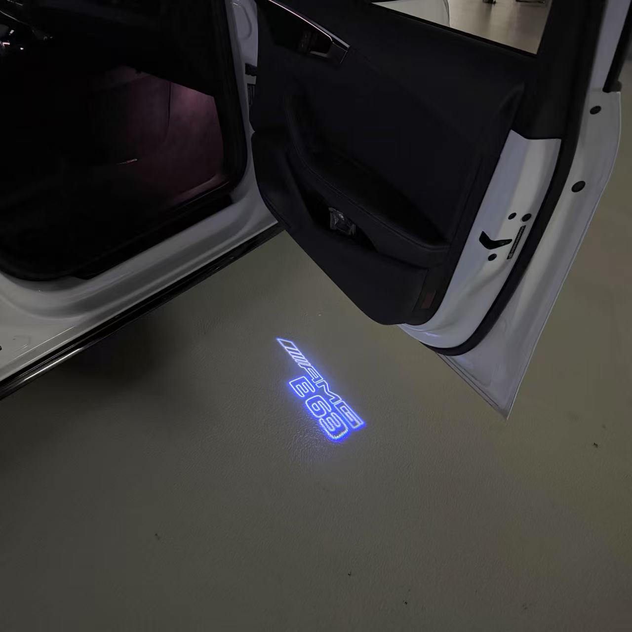 MERCEDES BENZ E63 AMG LOGO PROJECTOT LIGHTS (quantity 1 = 1 sets/2 door lights)Nr.03f012